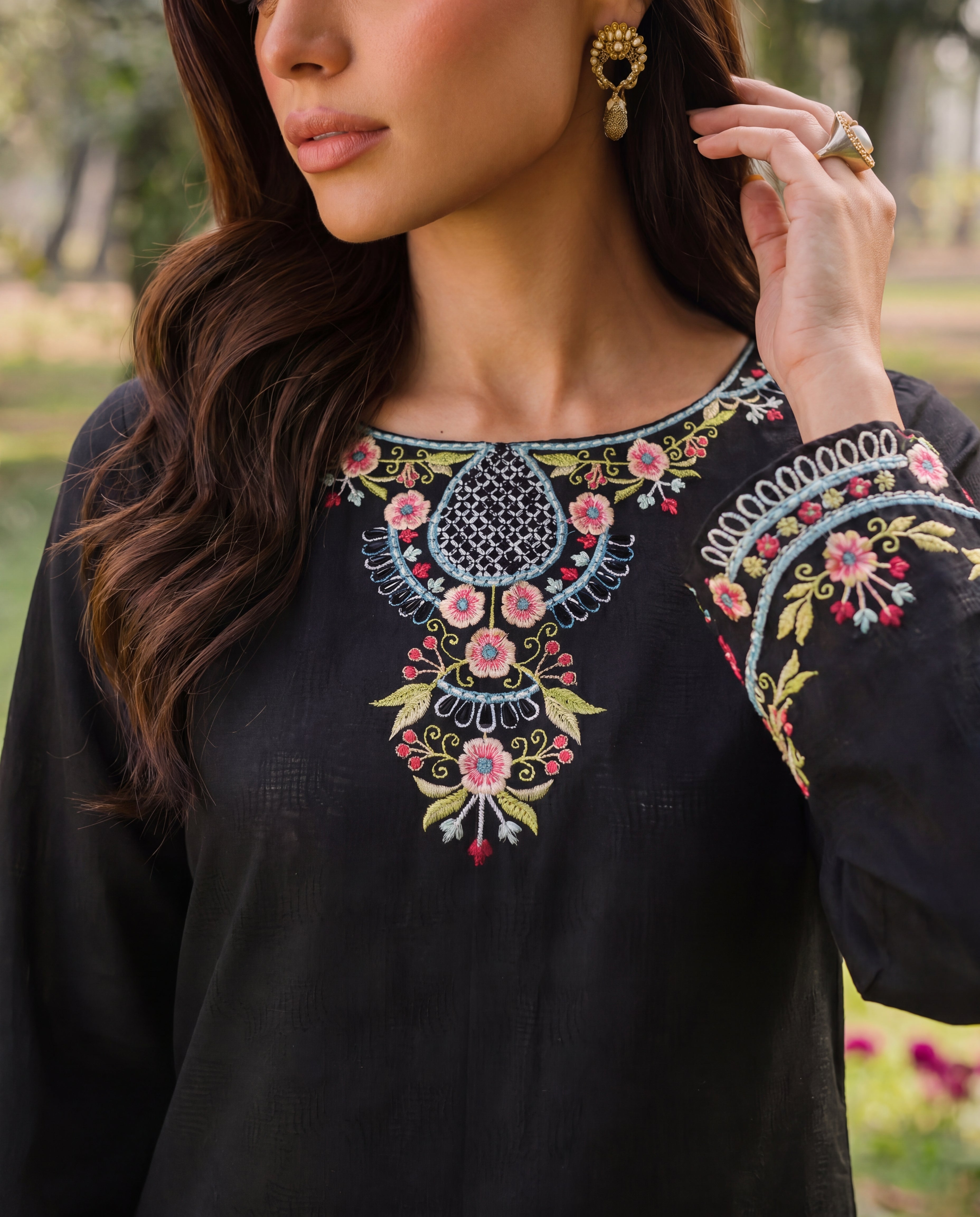 Sahibas by Mirza