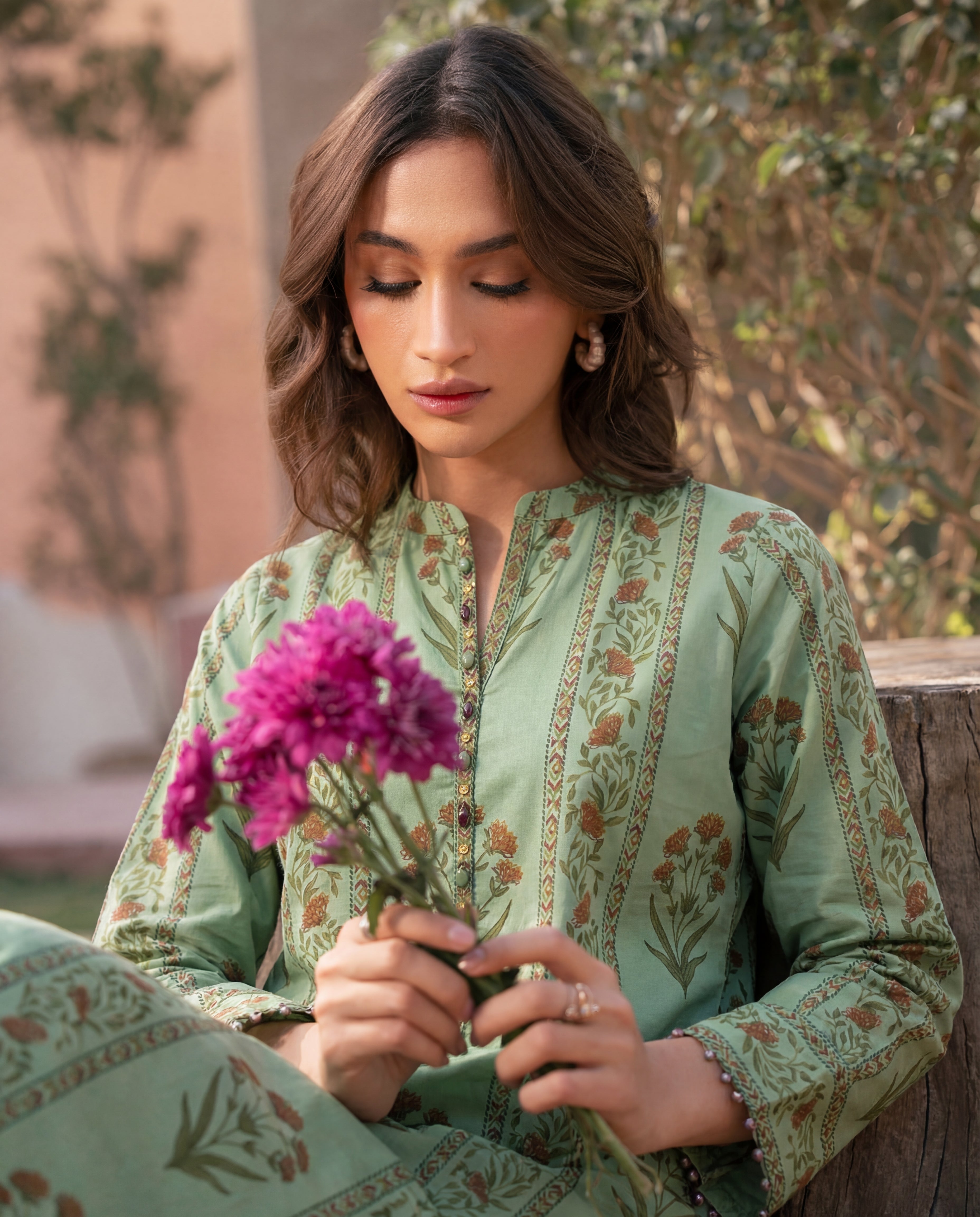 Sahibas by Mirza