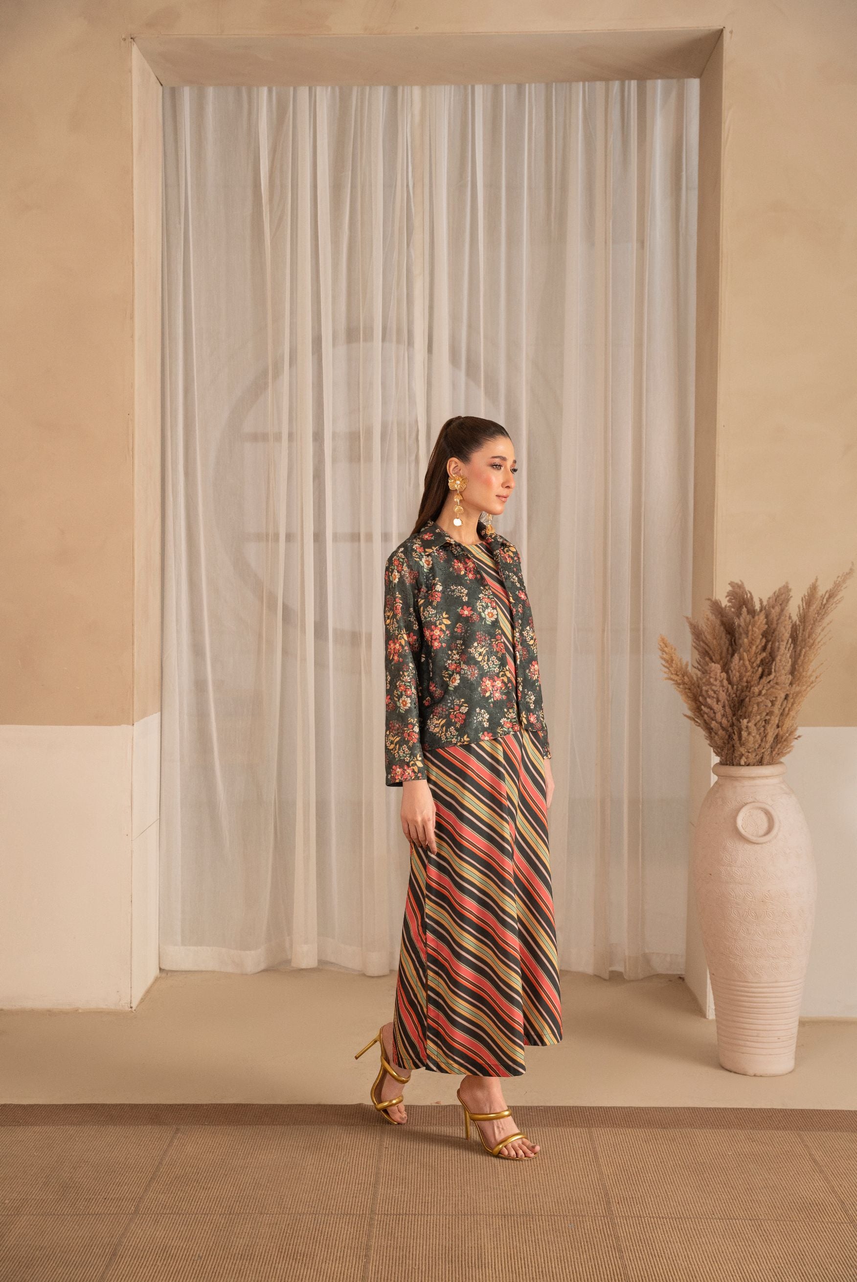 Sahibas by Mirza