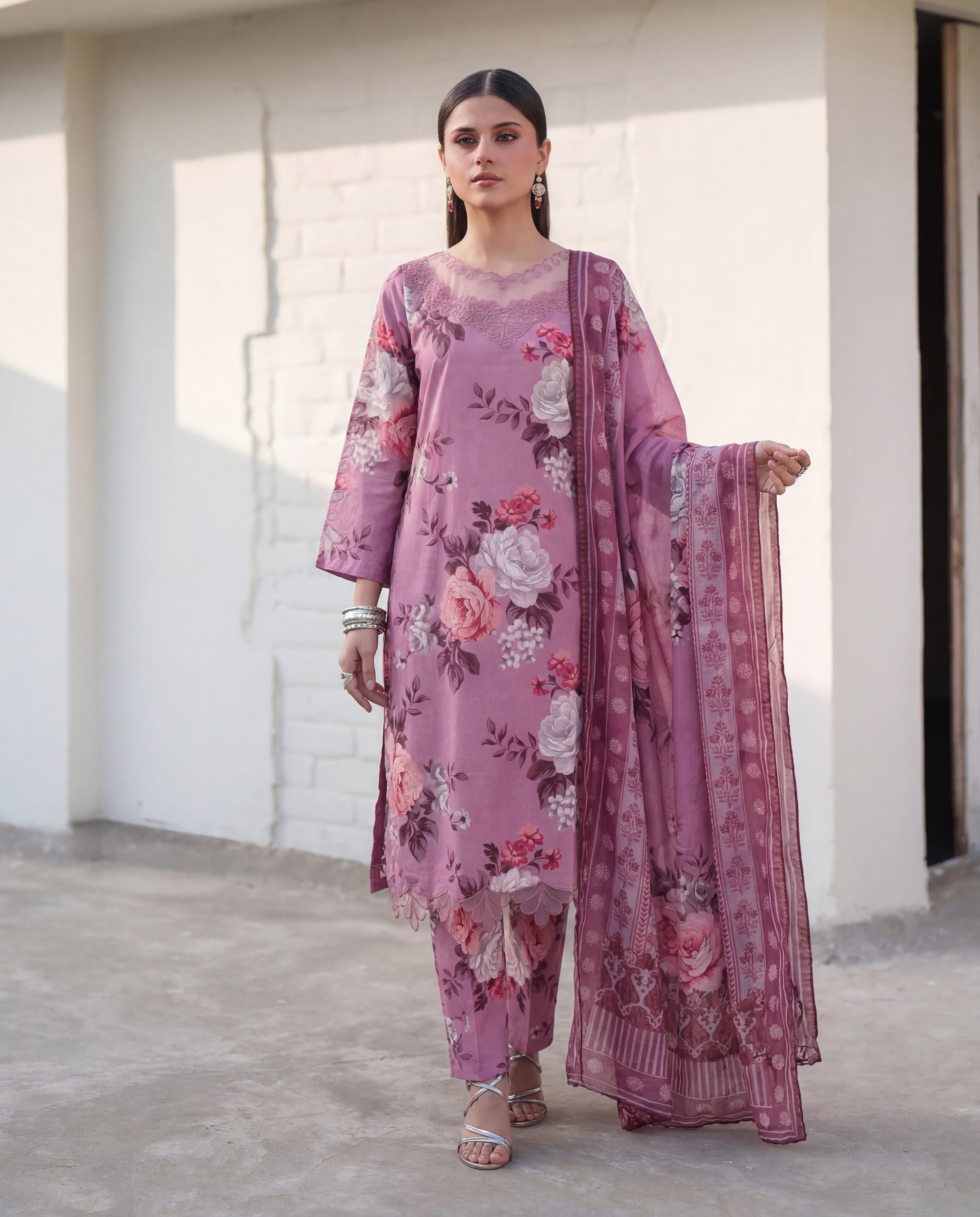 Sahibas by Mirza