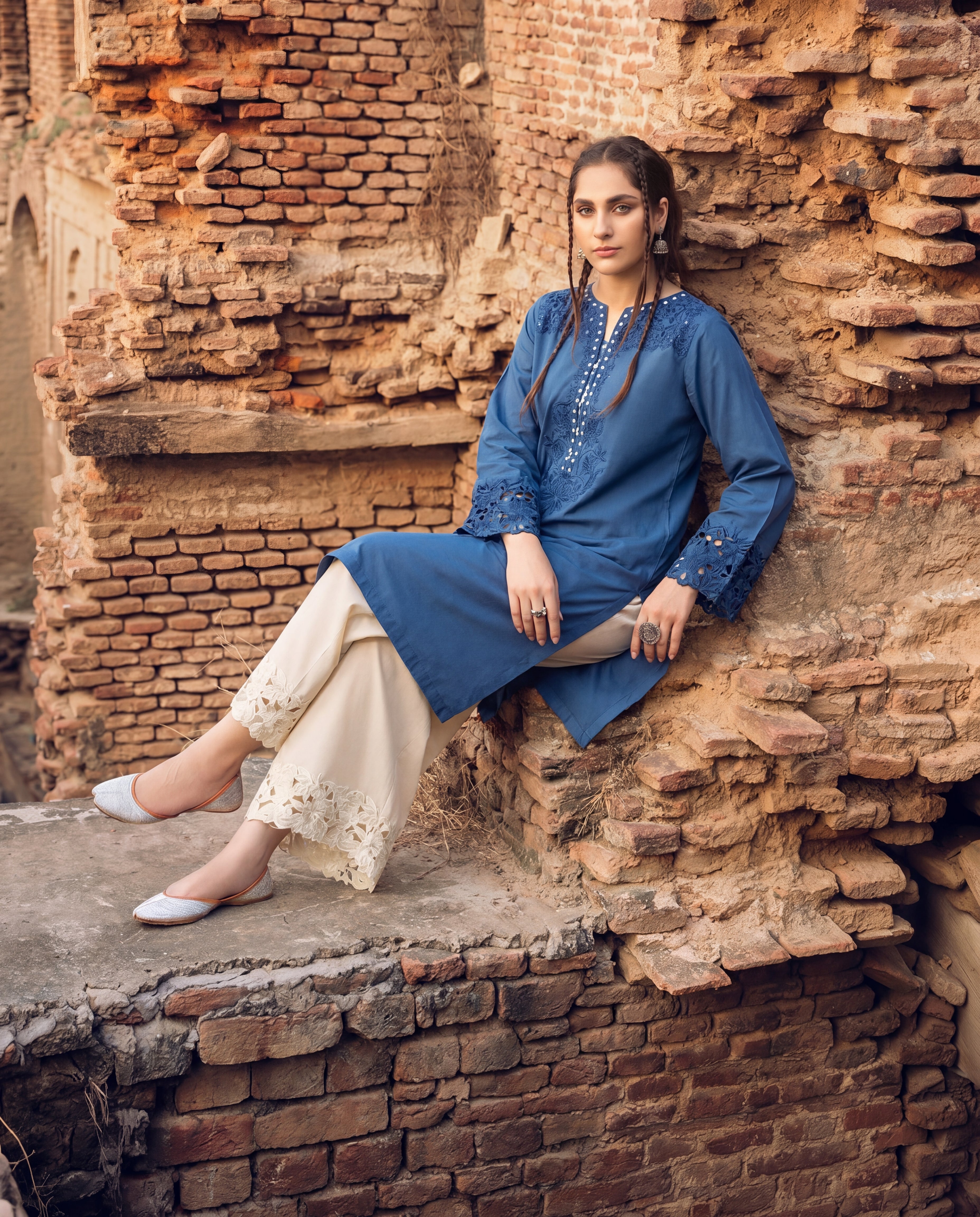 Sahibas by Mirza