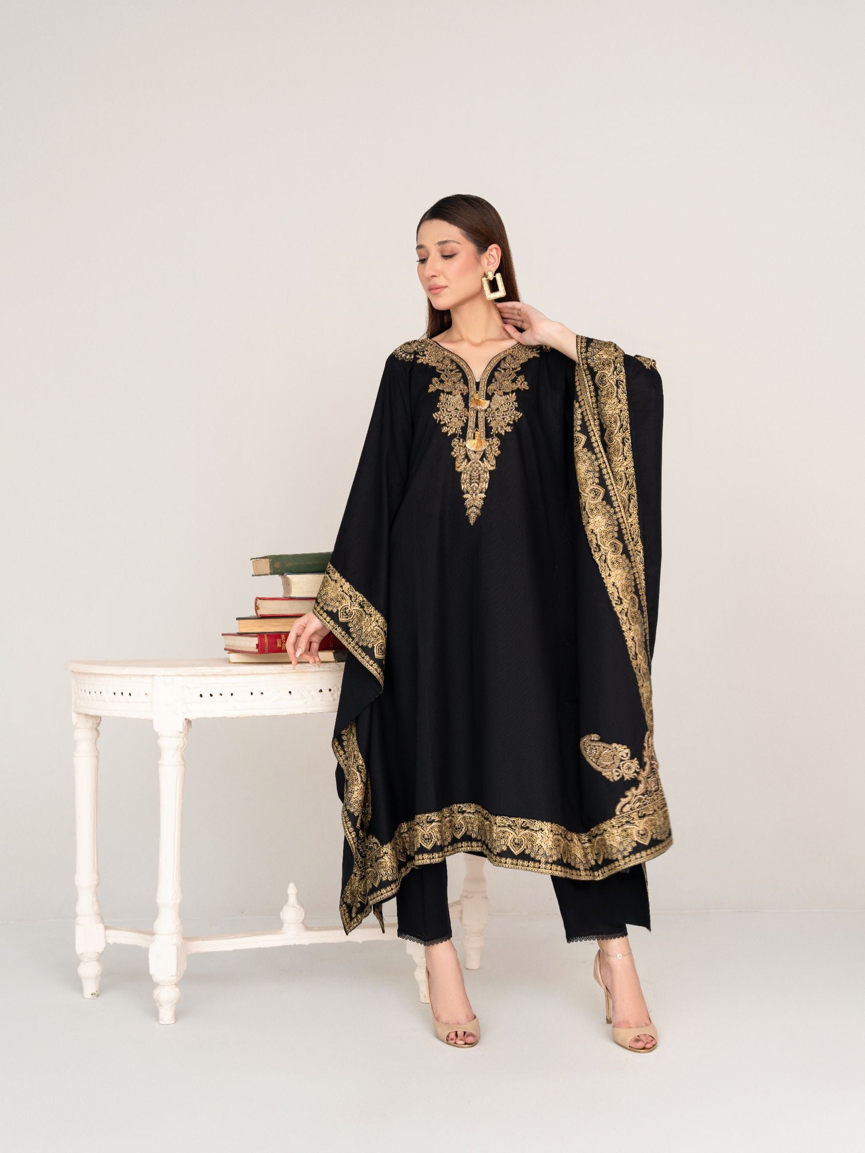 Sahibas by Mirza