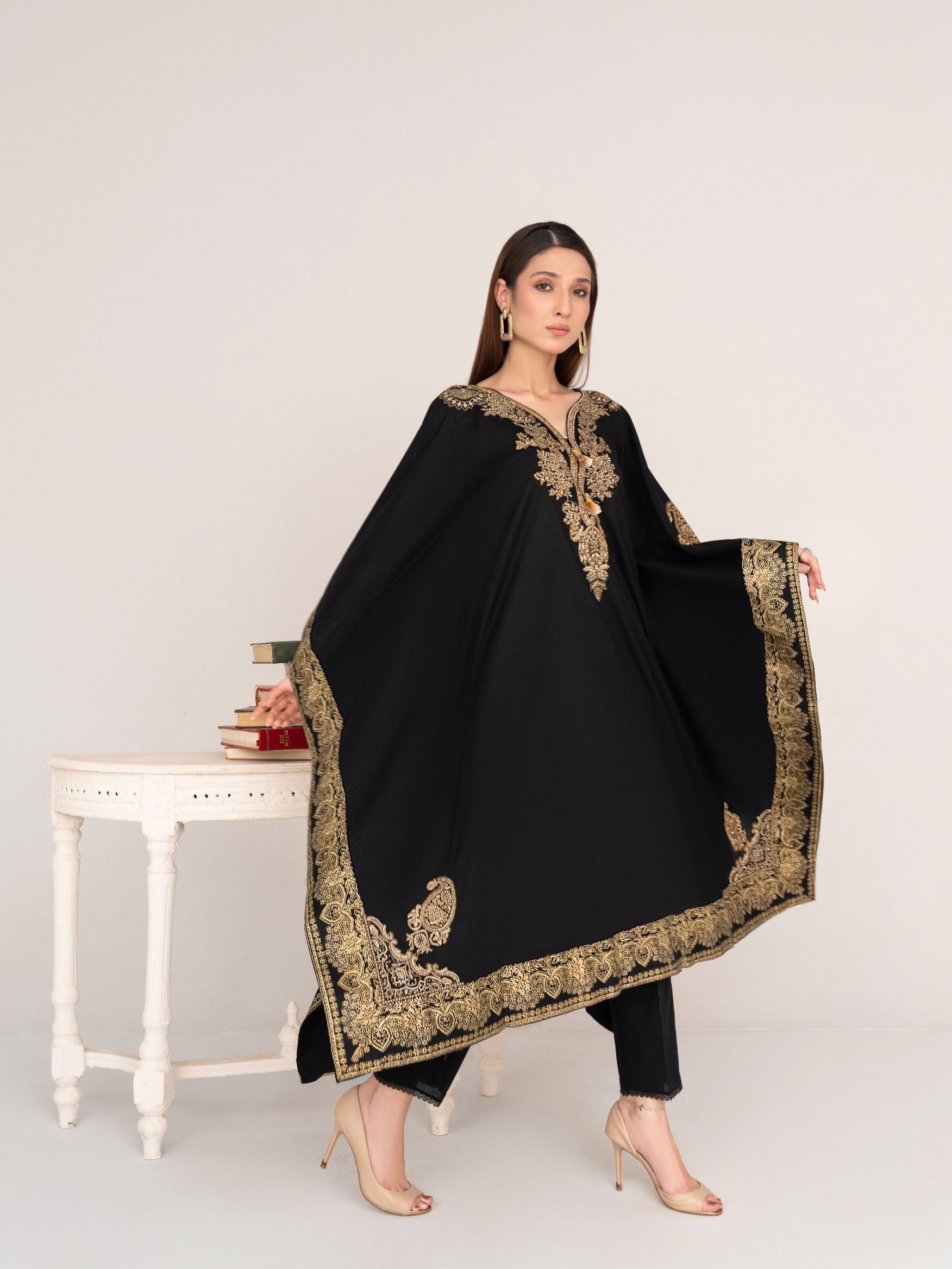 Sahibas by Mirza