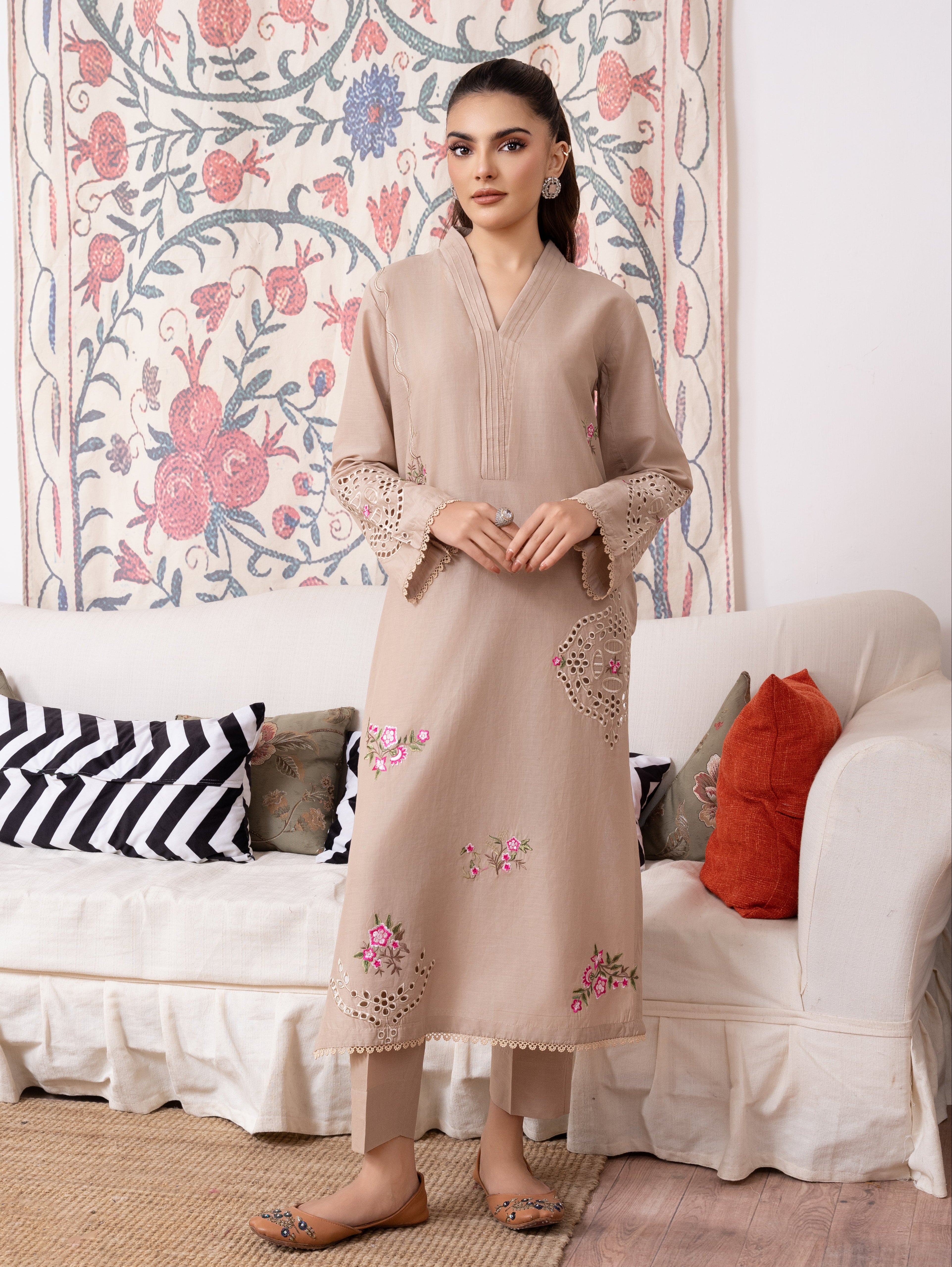 Sahibas by Mirza
