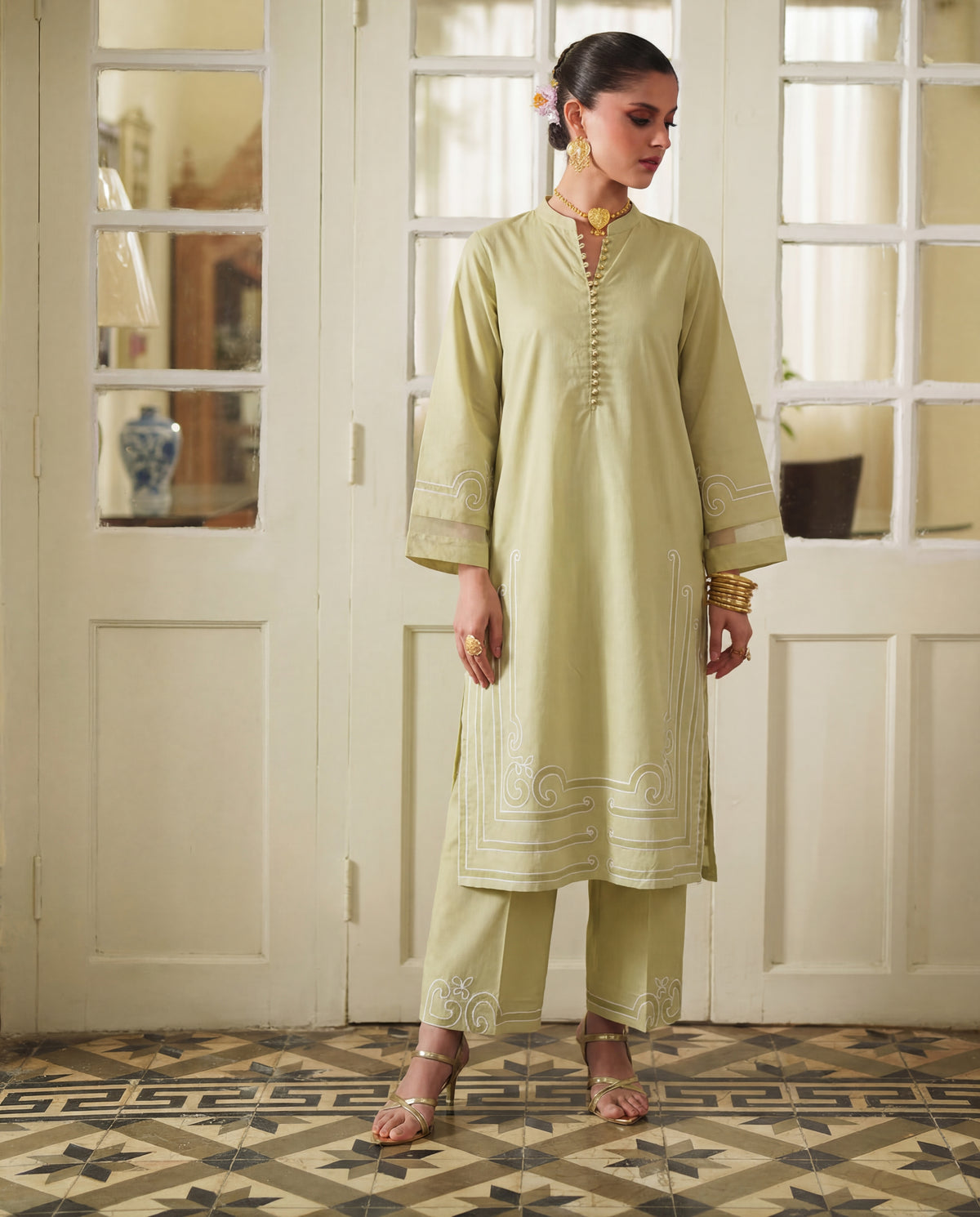 Sahibas by Mirza