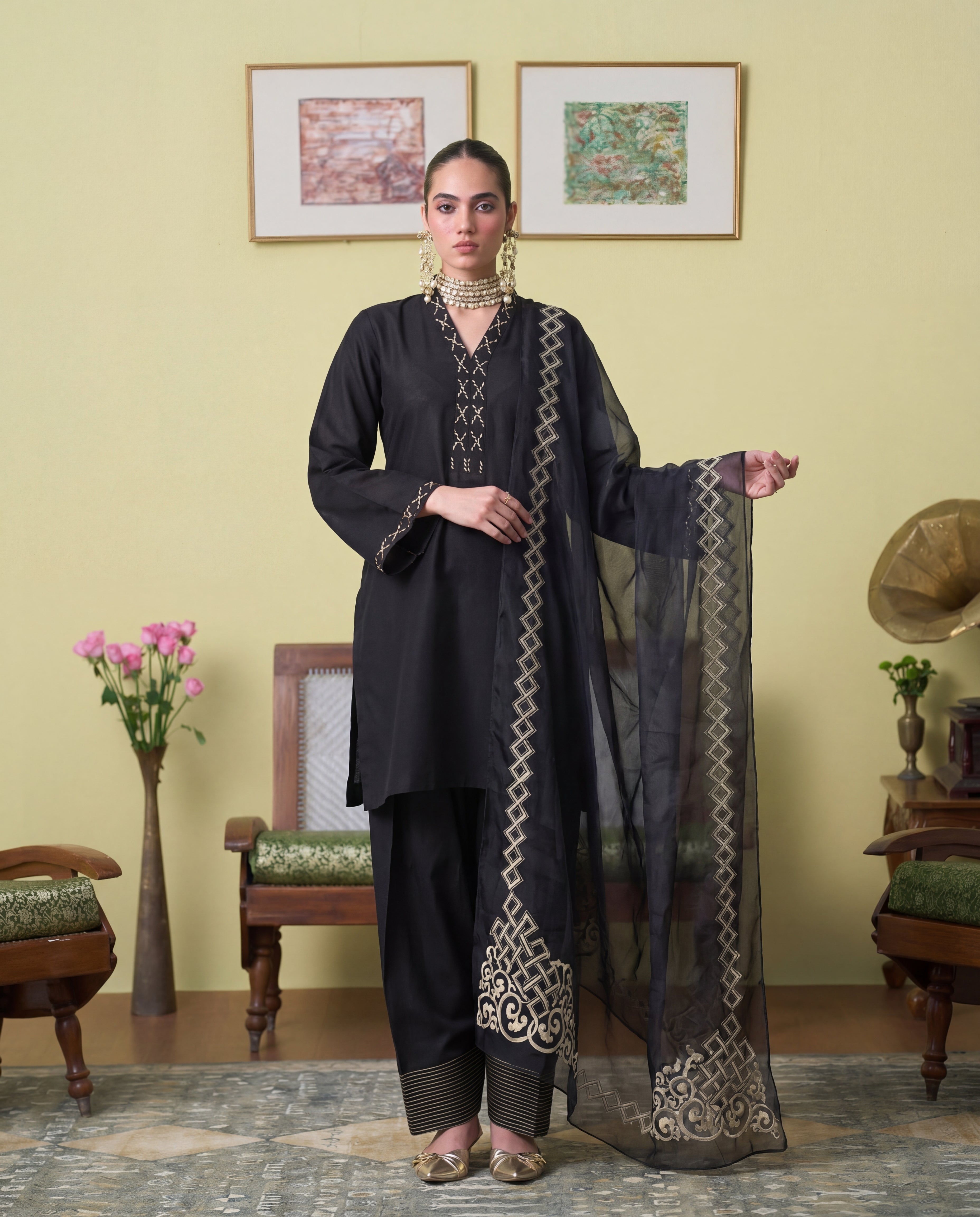 Sahibas by Mirza