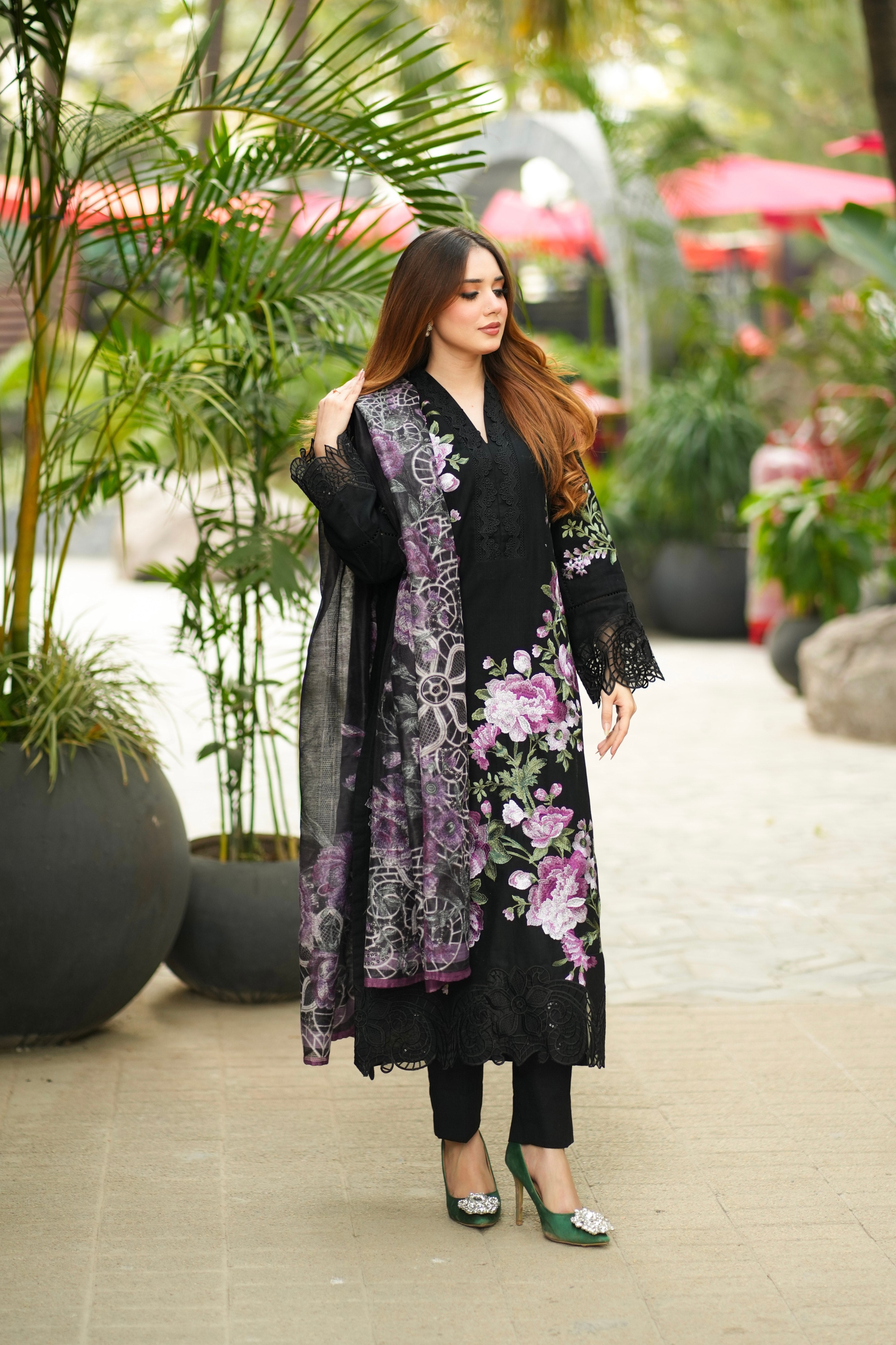 Sahibas by Mirza