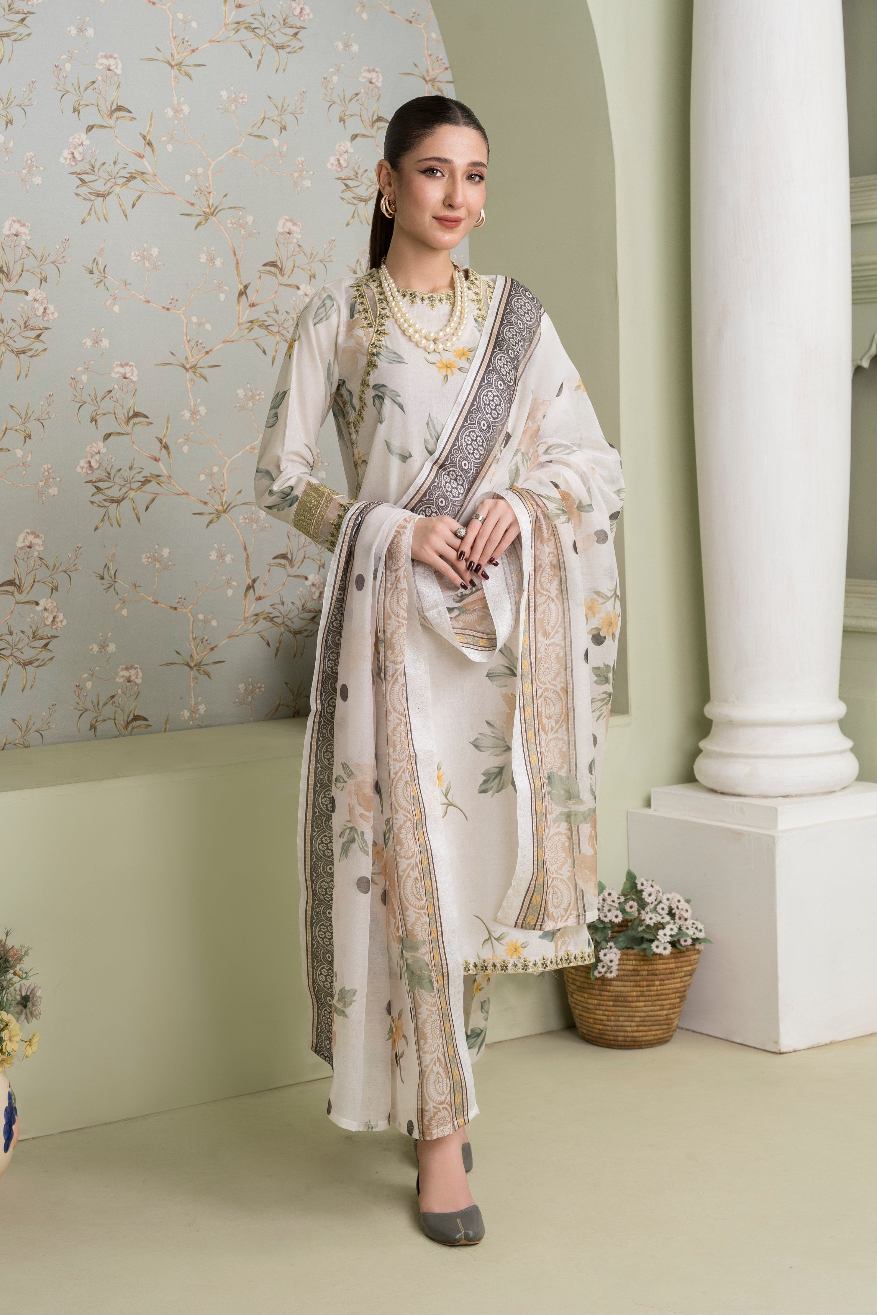 Sahibas by Mirza