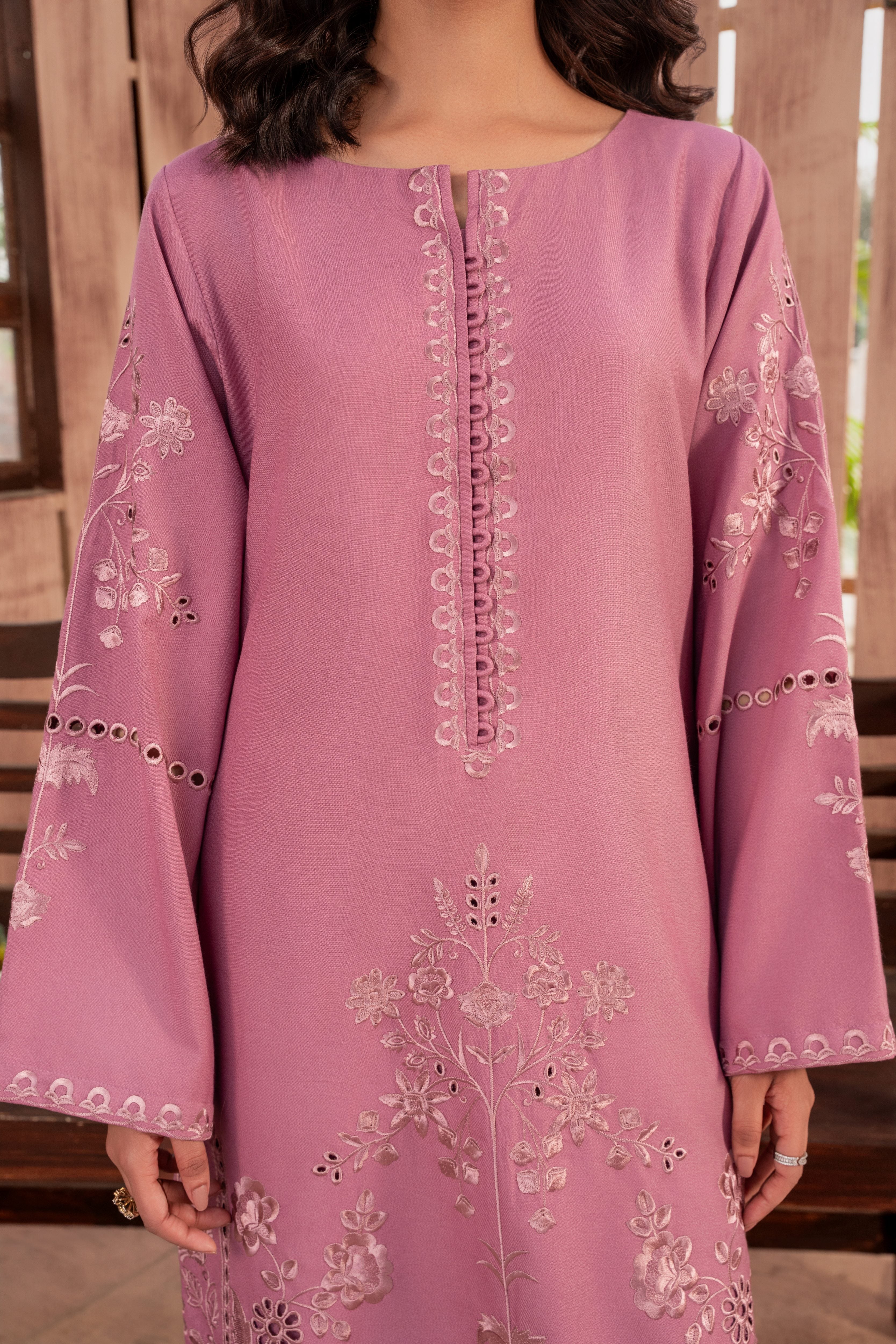 Sahibas by Mirza