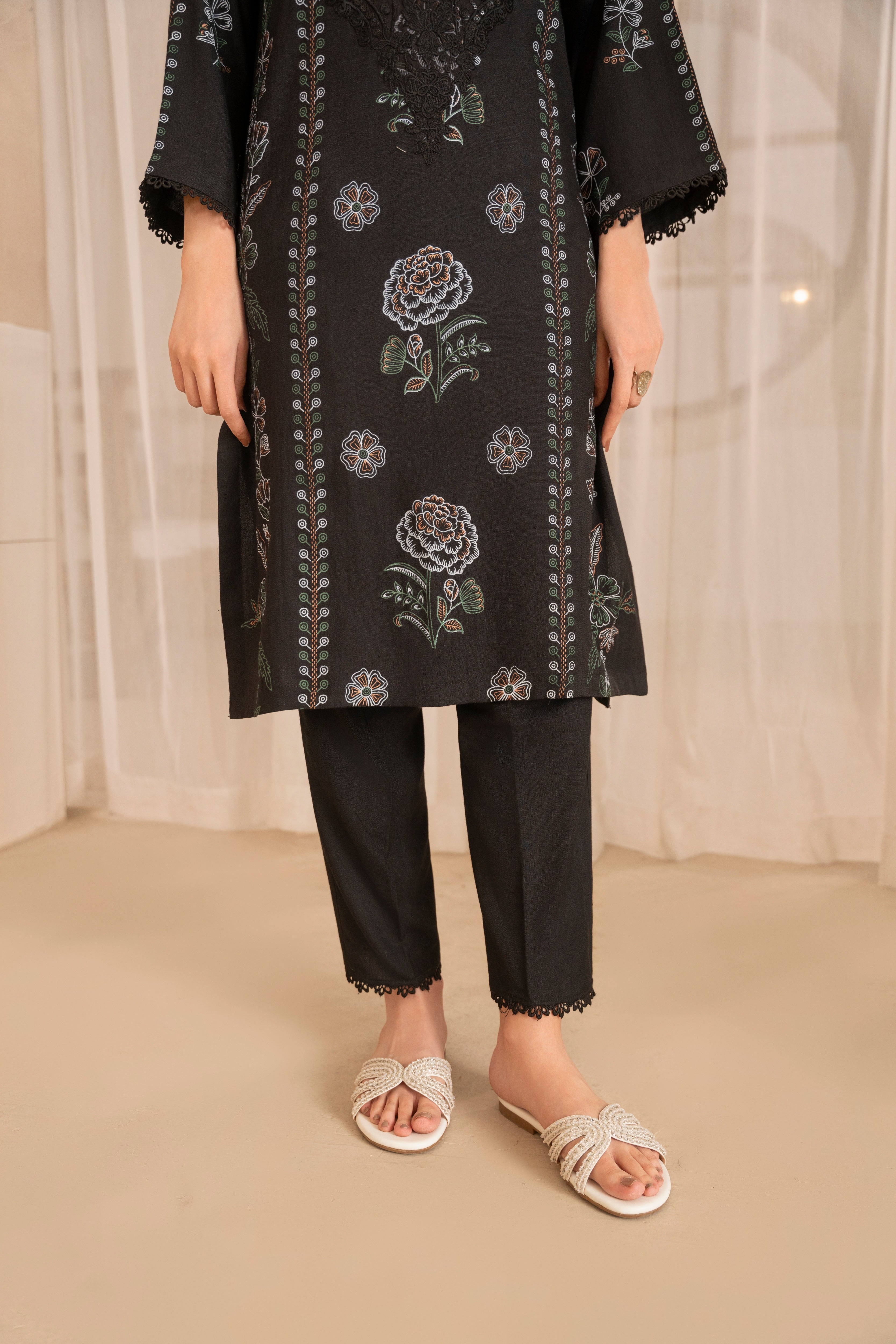Sahibas by Mirza