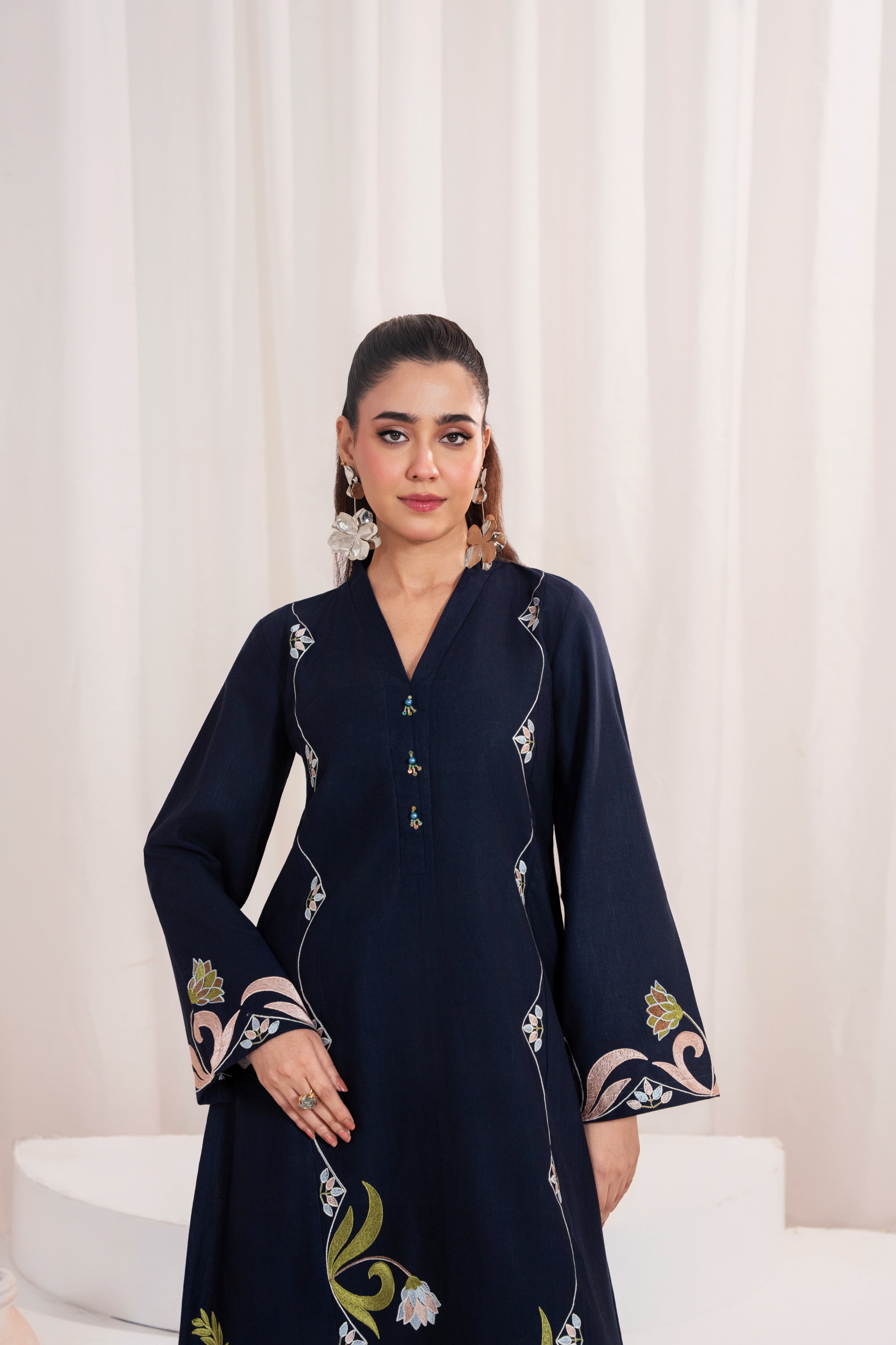 Sahibas by Mirza