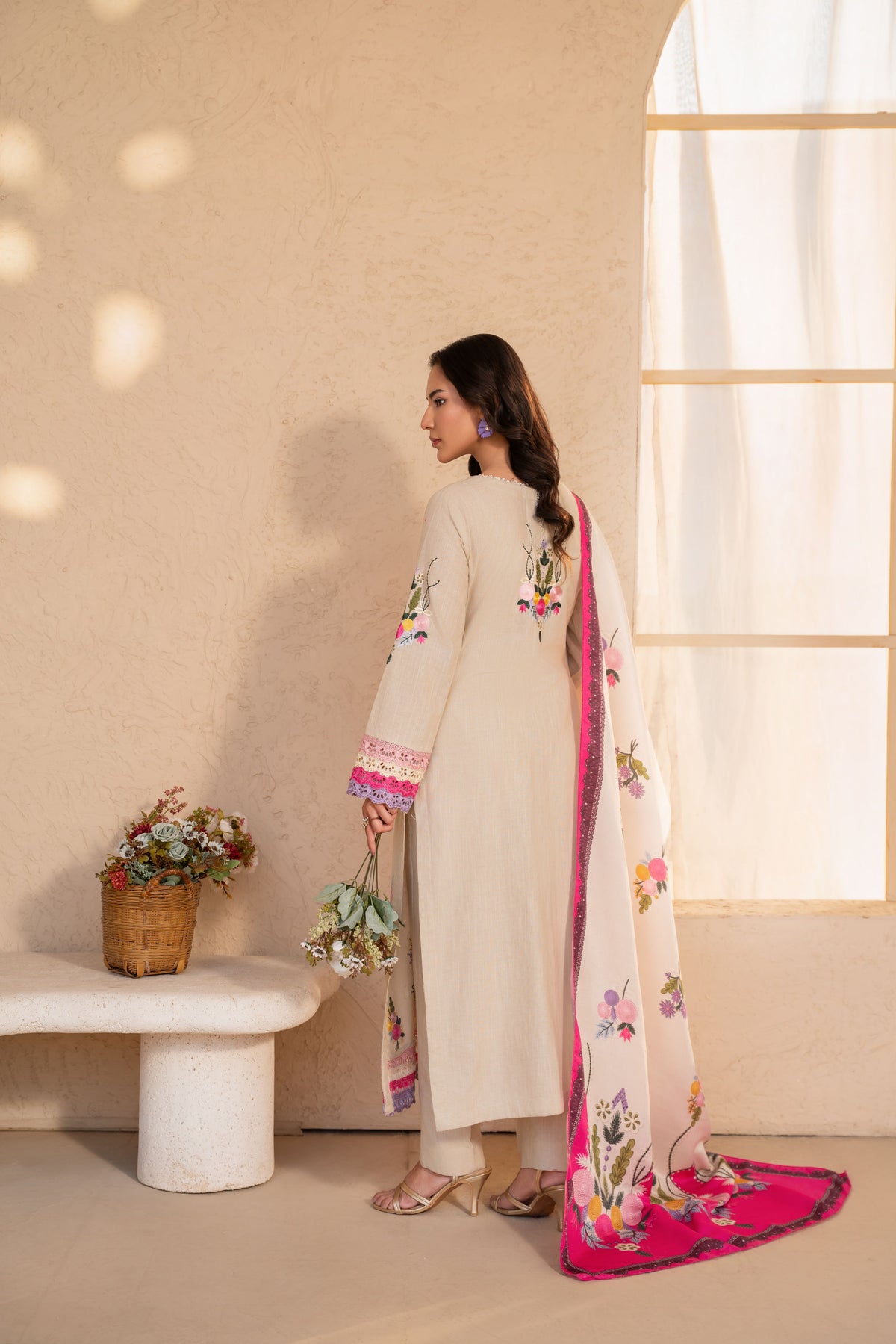 Sahibas by Mirza