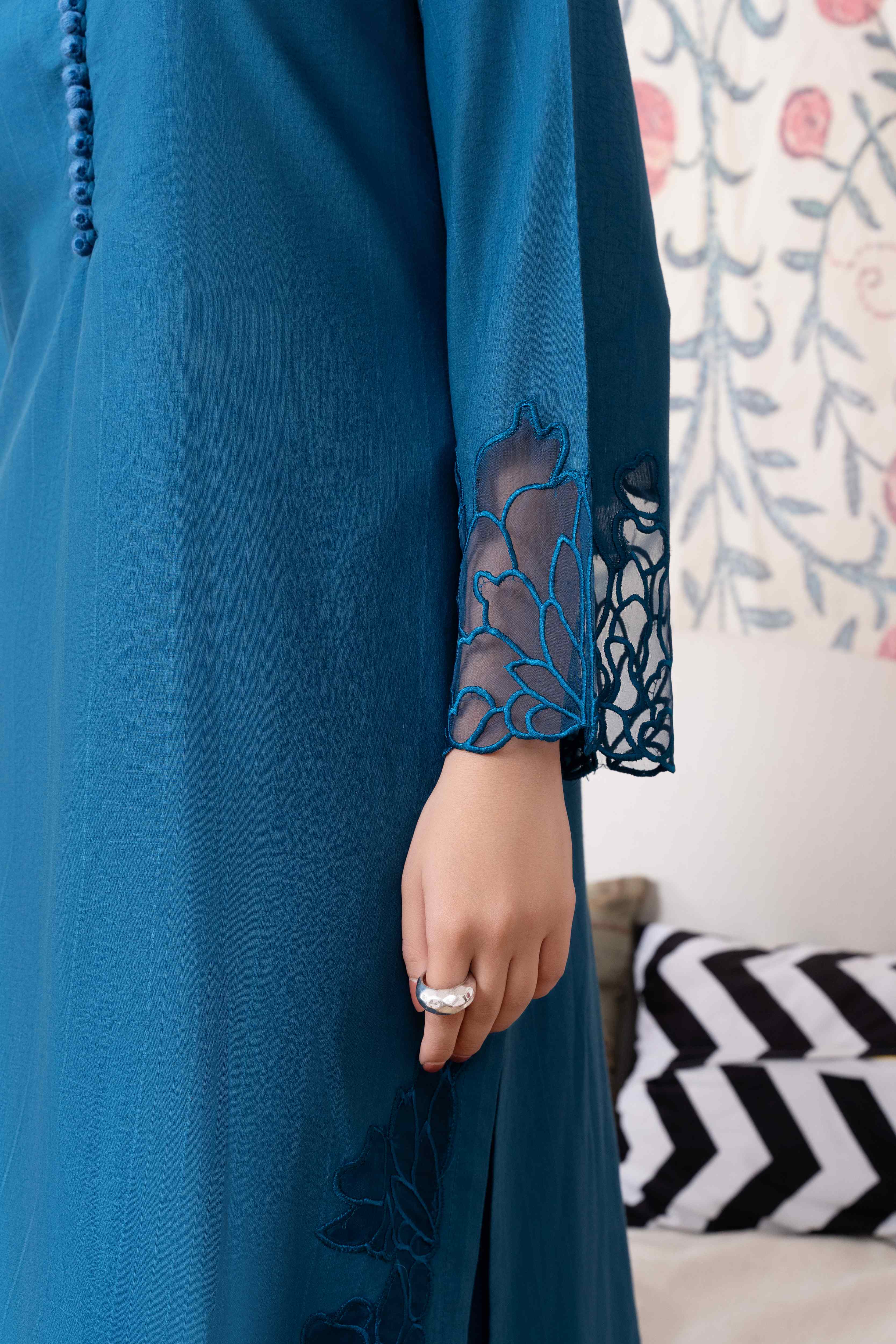 Sahibas by Mirza