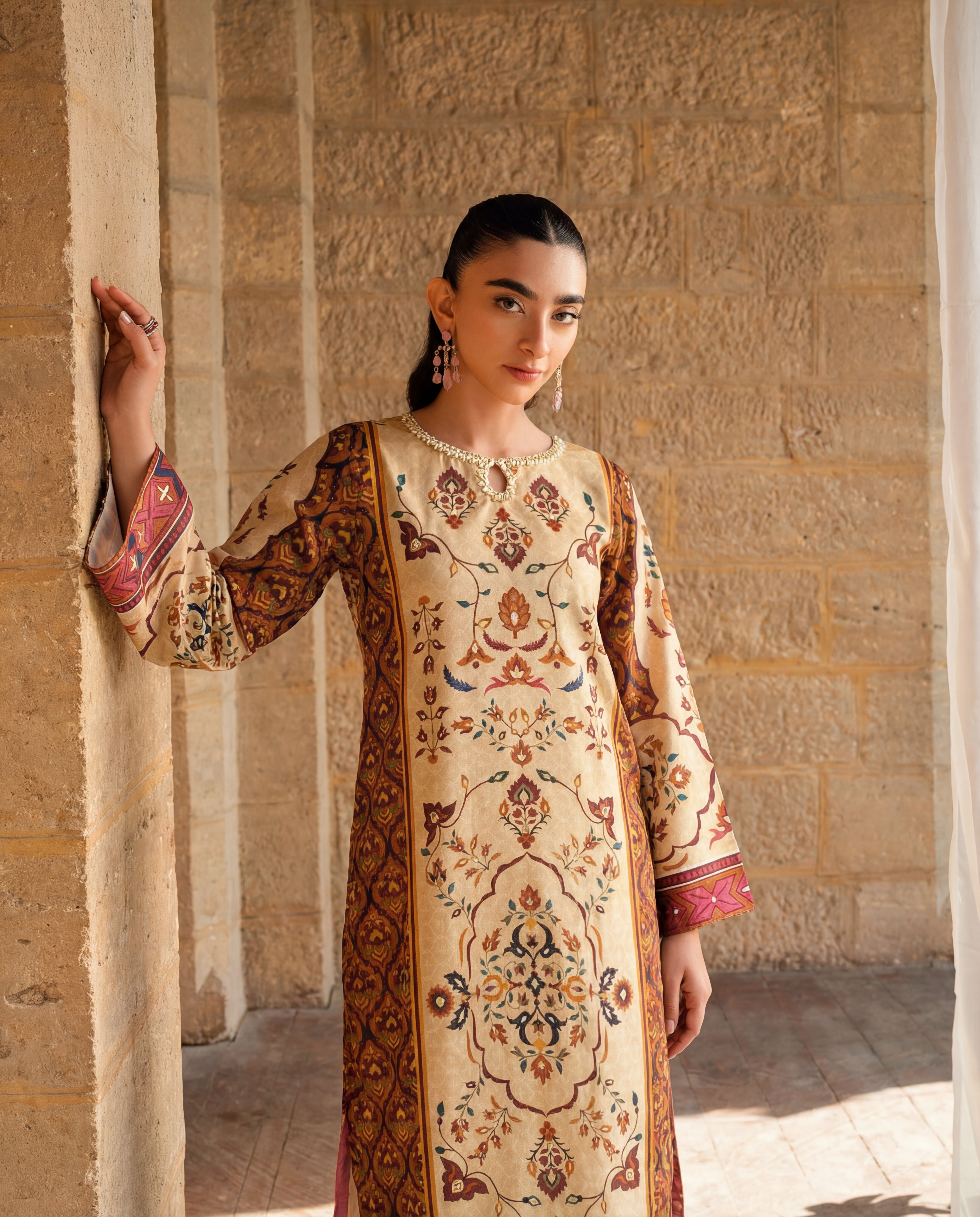 Sahibas by Mirza