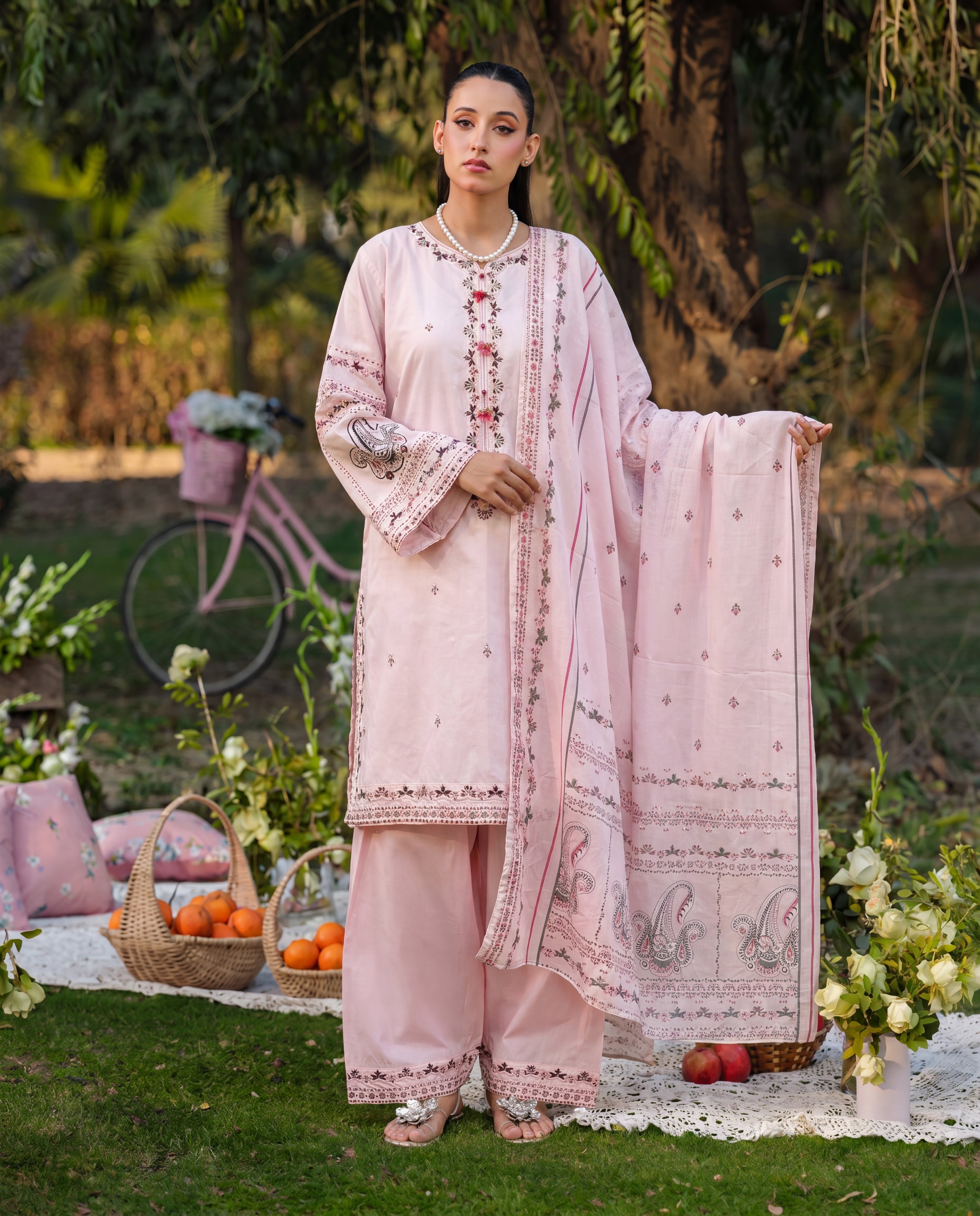 Sahibas by Mirza
