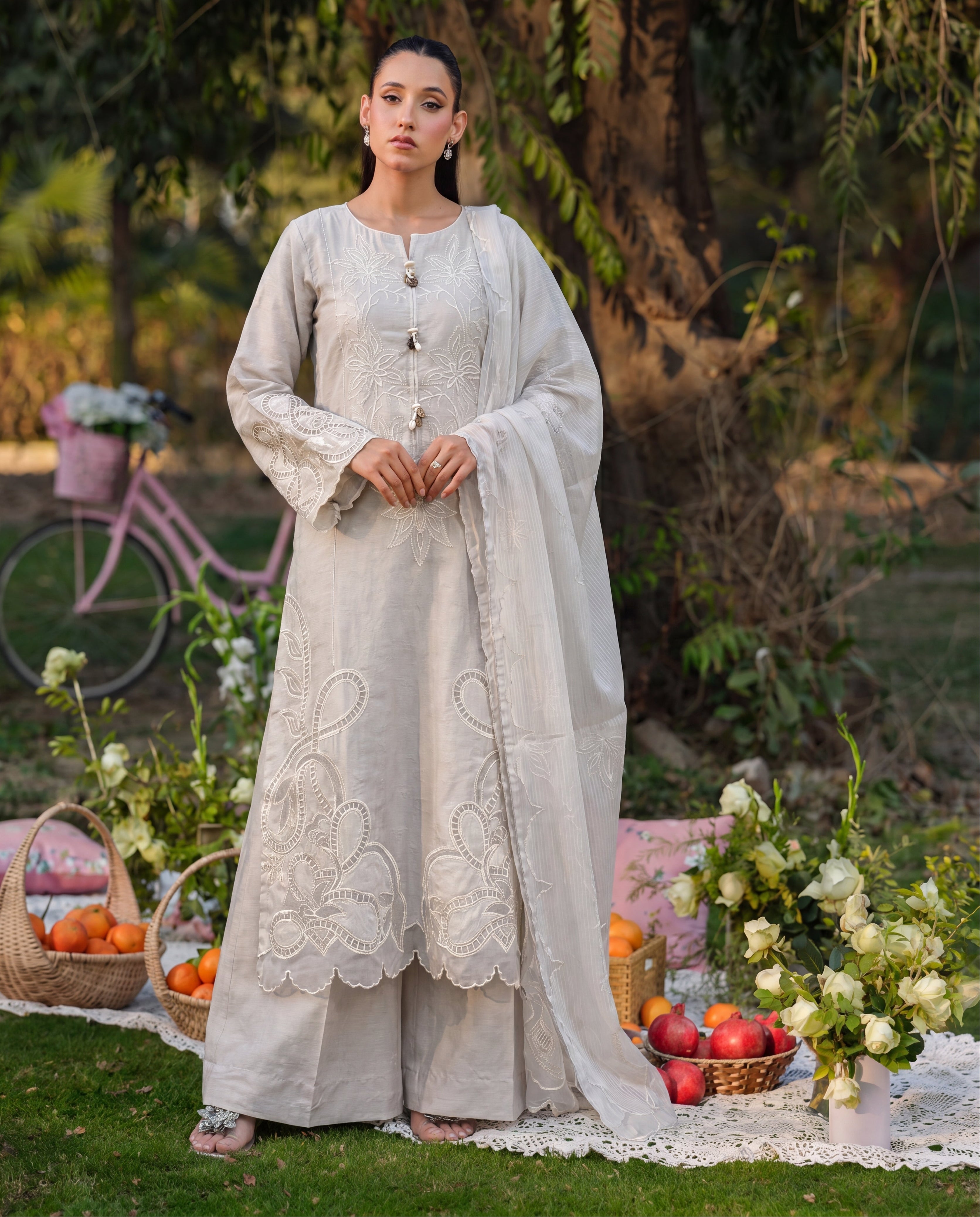Sahibas by Mirza