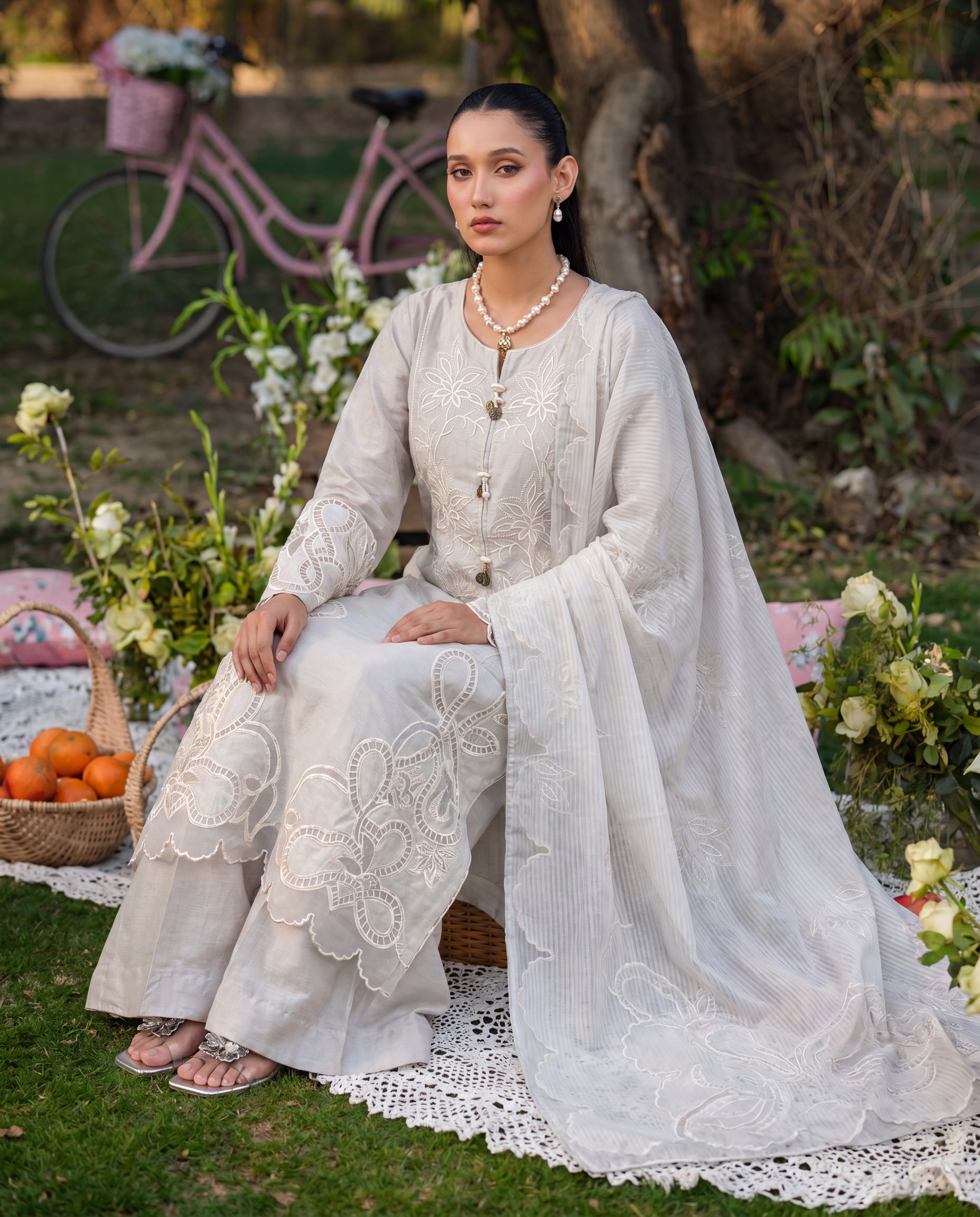 Sahibas by Mirza