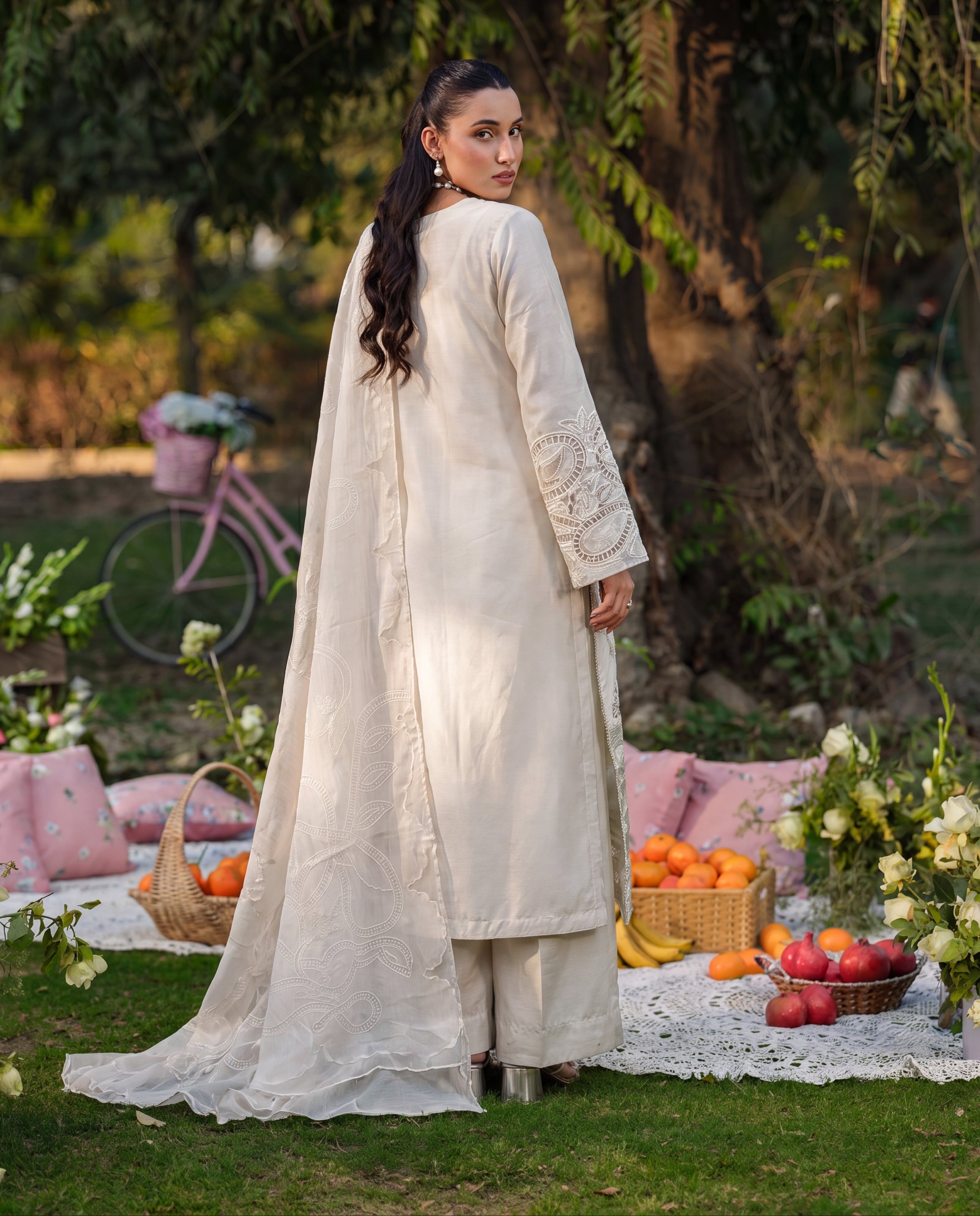 Sahibas by Mirza