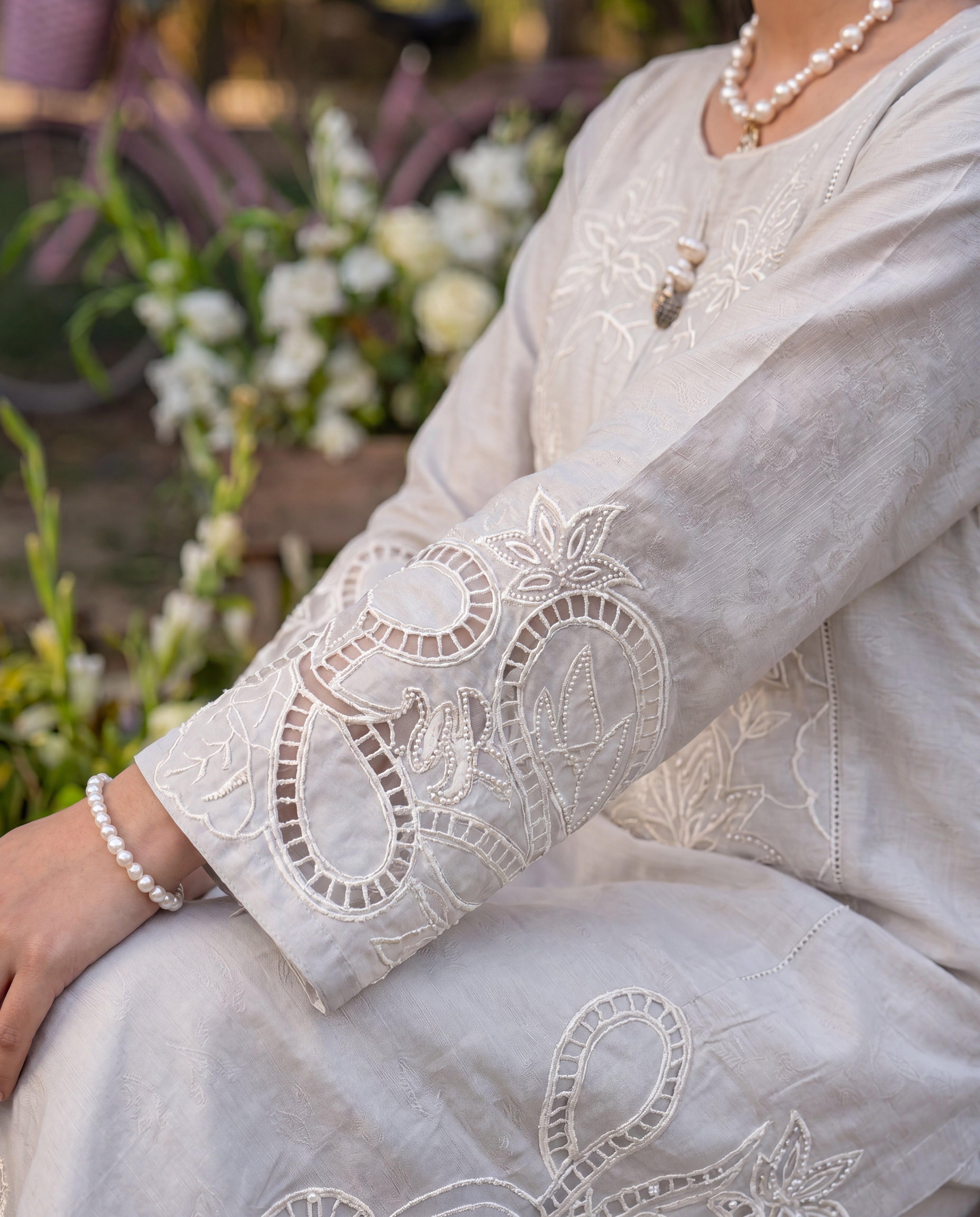 Sahibas by Mirza