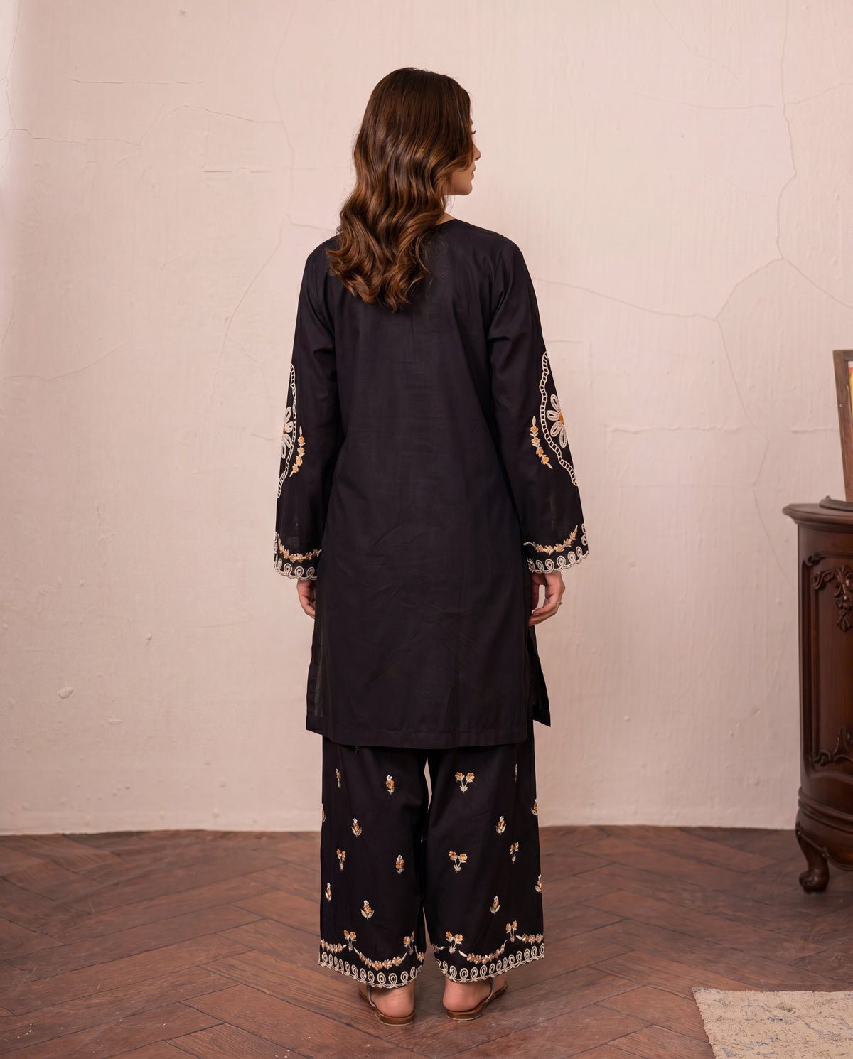 Sahibas by Mirza