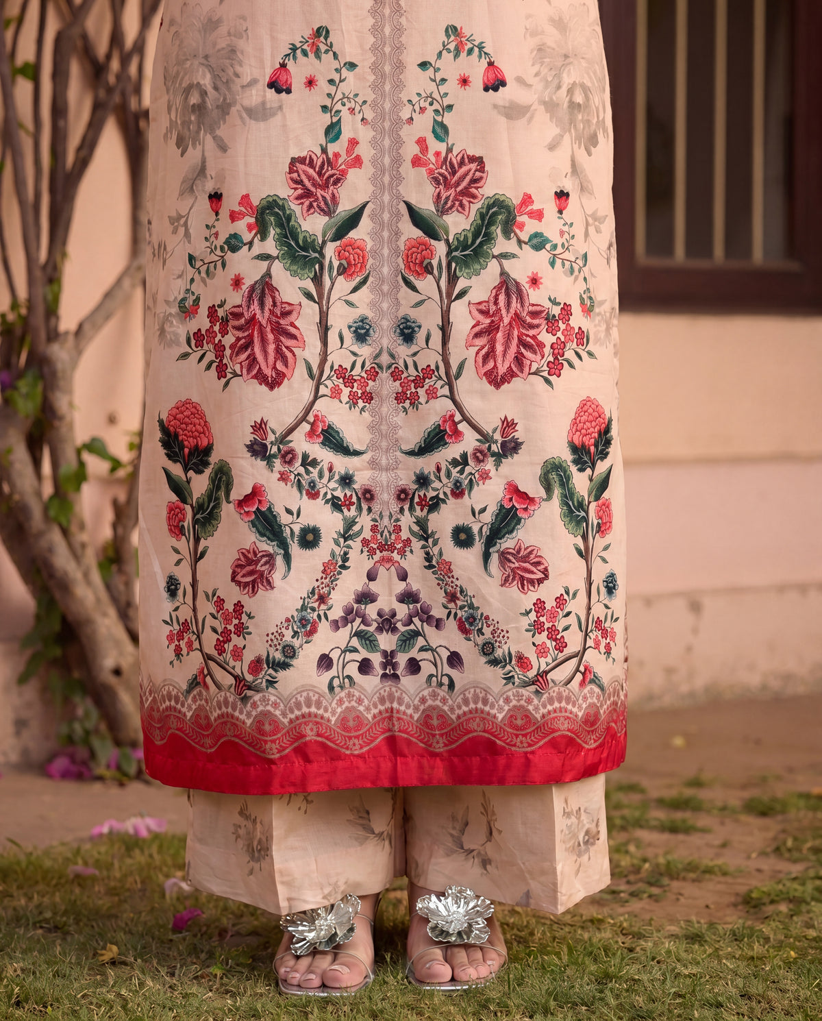 Sahibas by Mirza