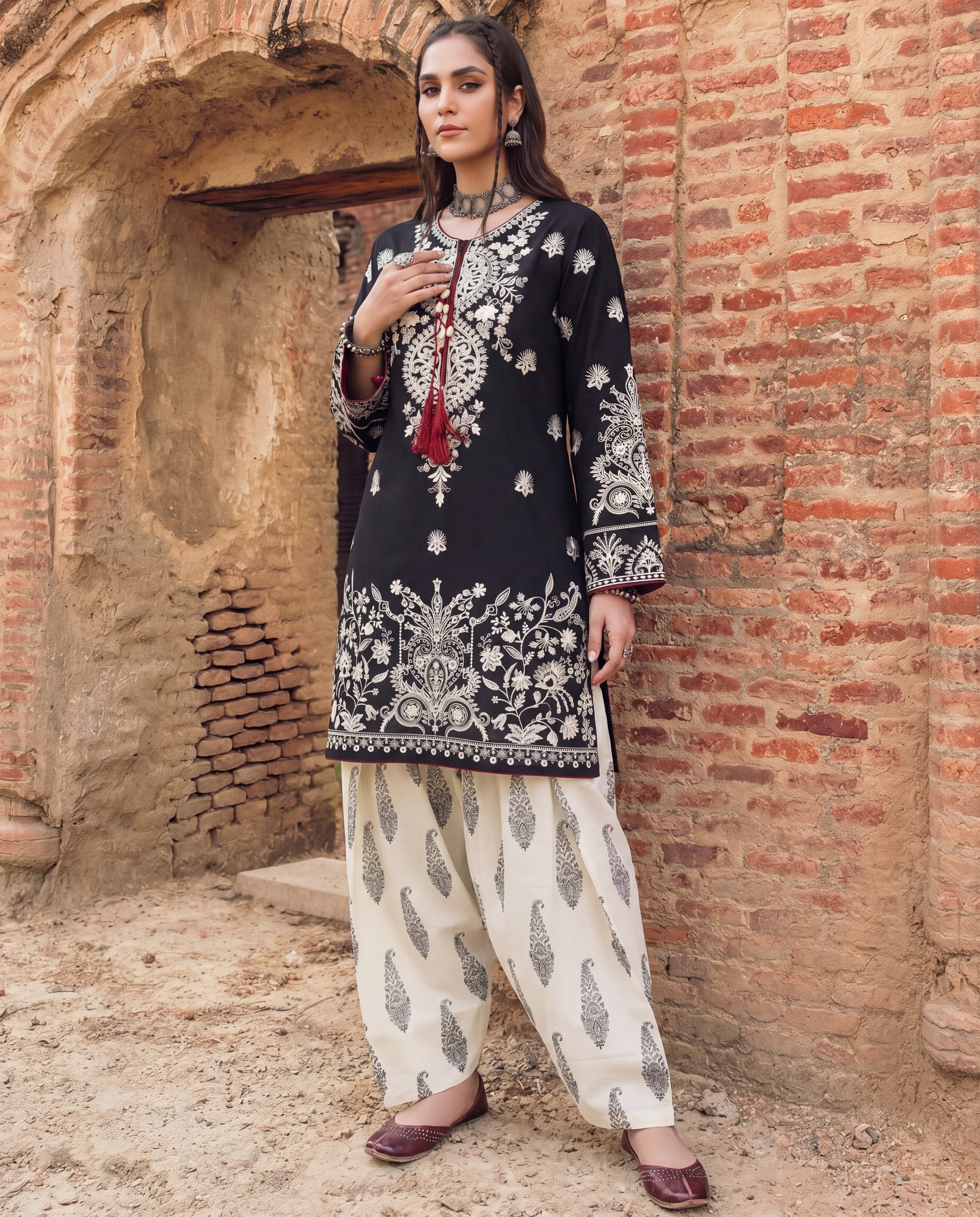 Sahibas by Mirza