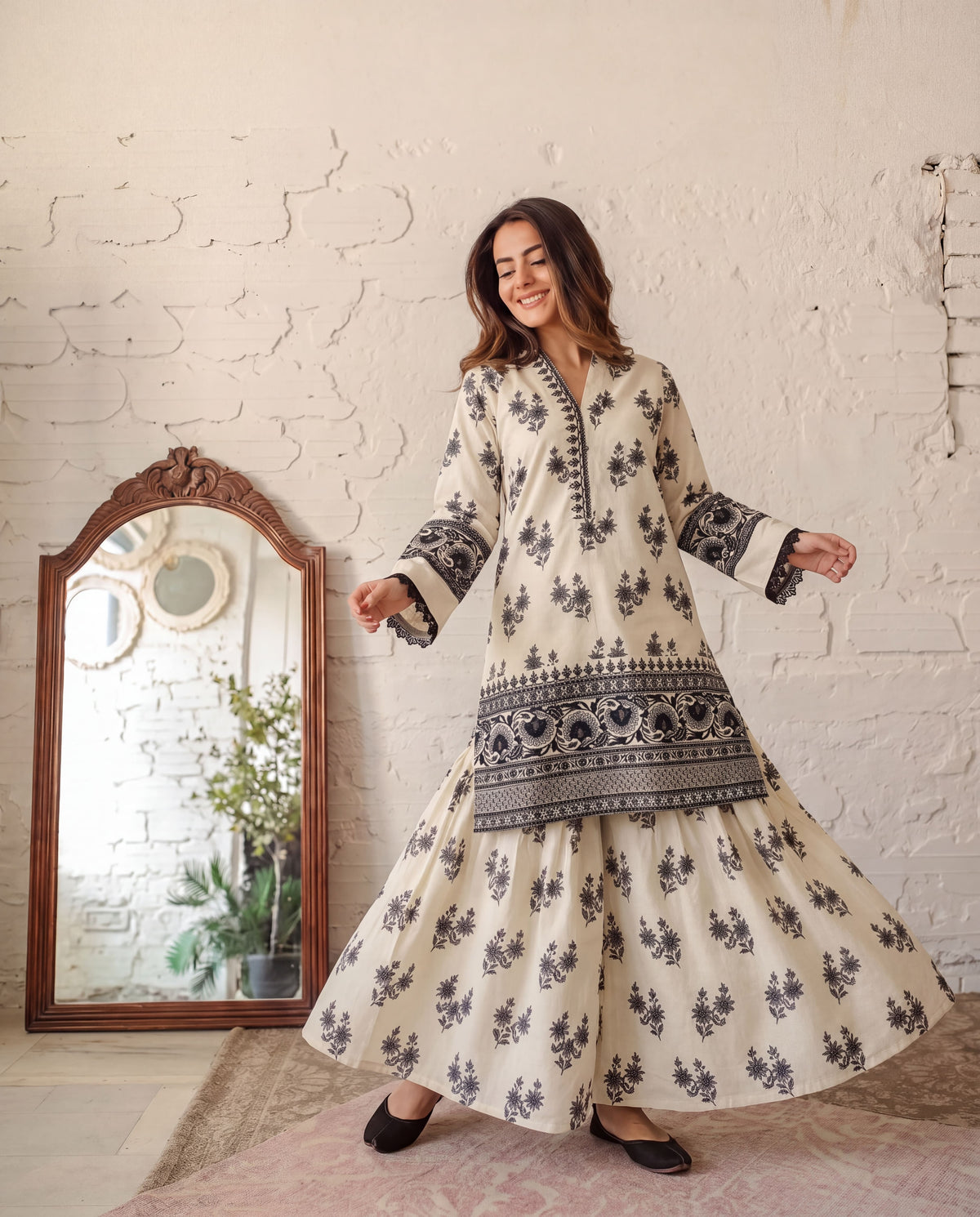 Sahibas by Mirza