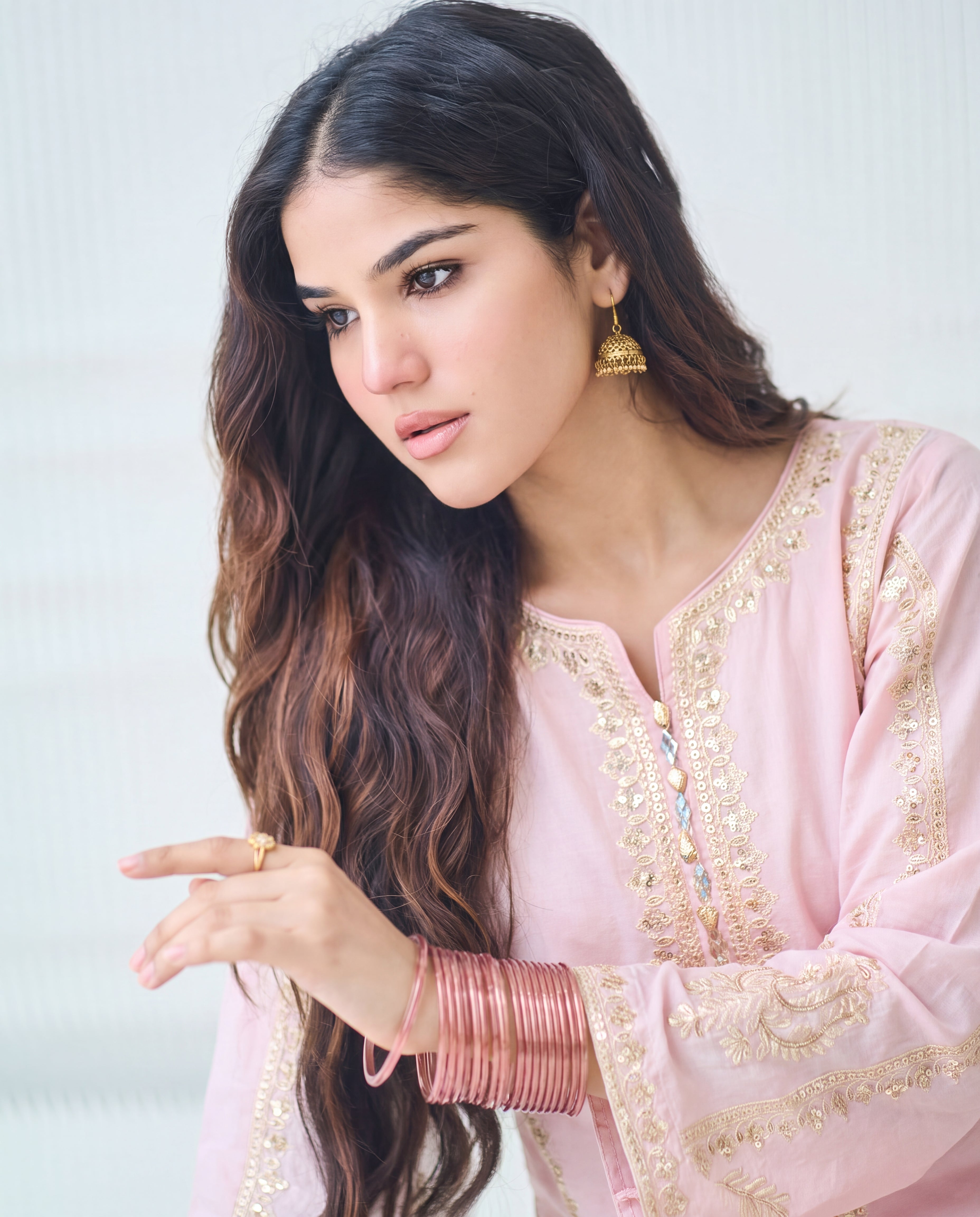 Sahibas by Mirza