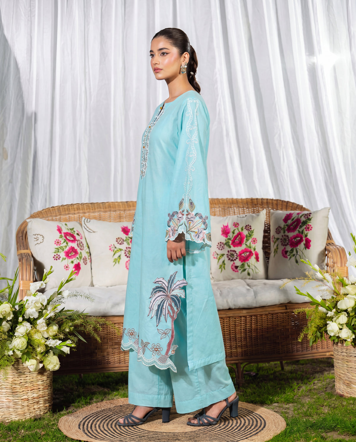 Sahibas by Mirza