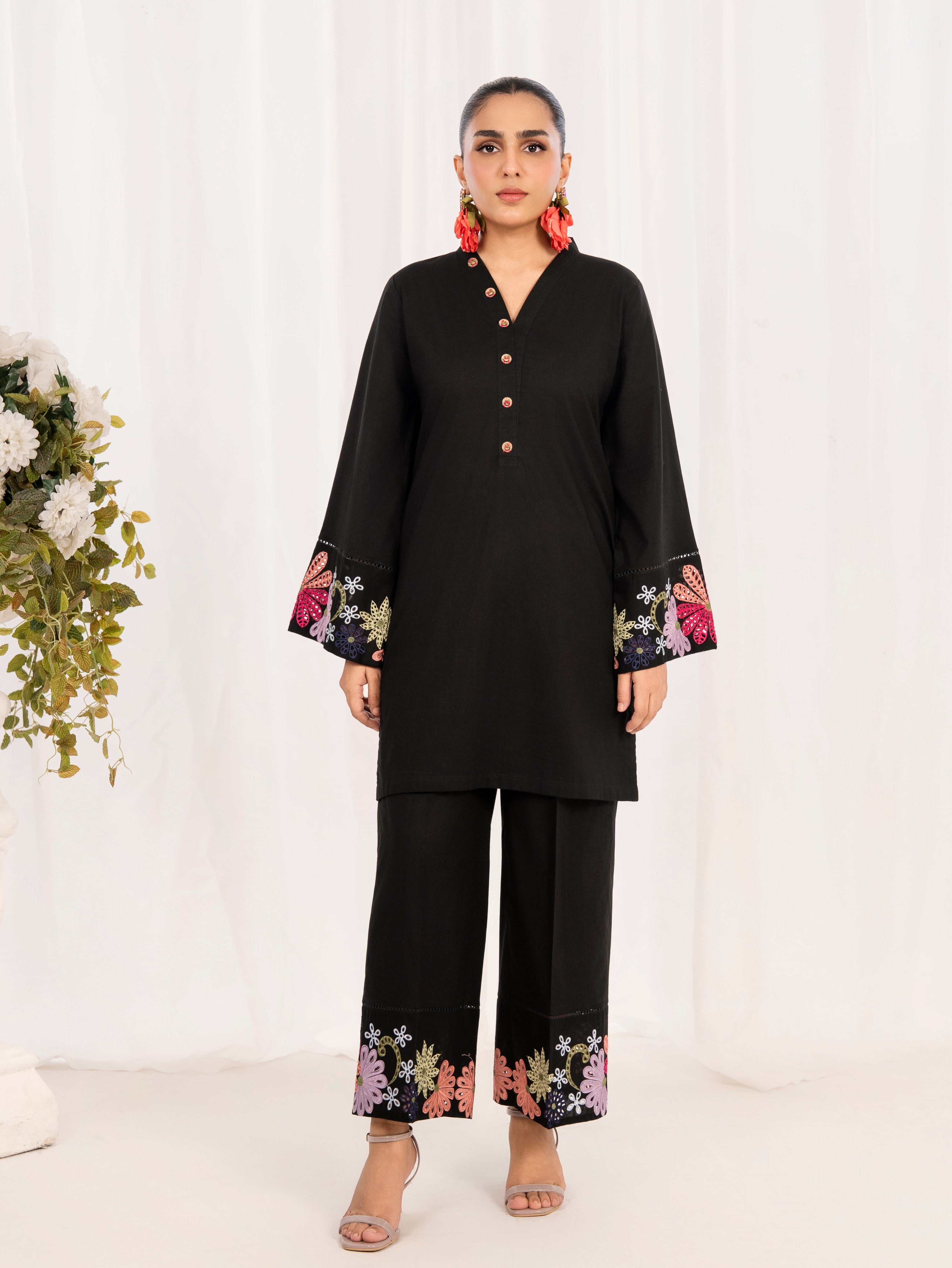 Sahibas by Mirza