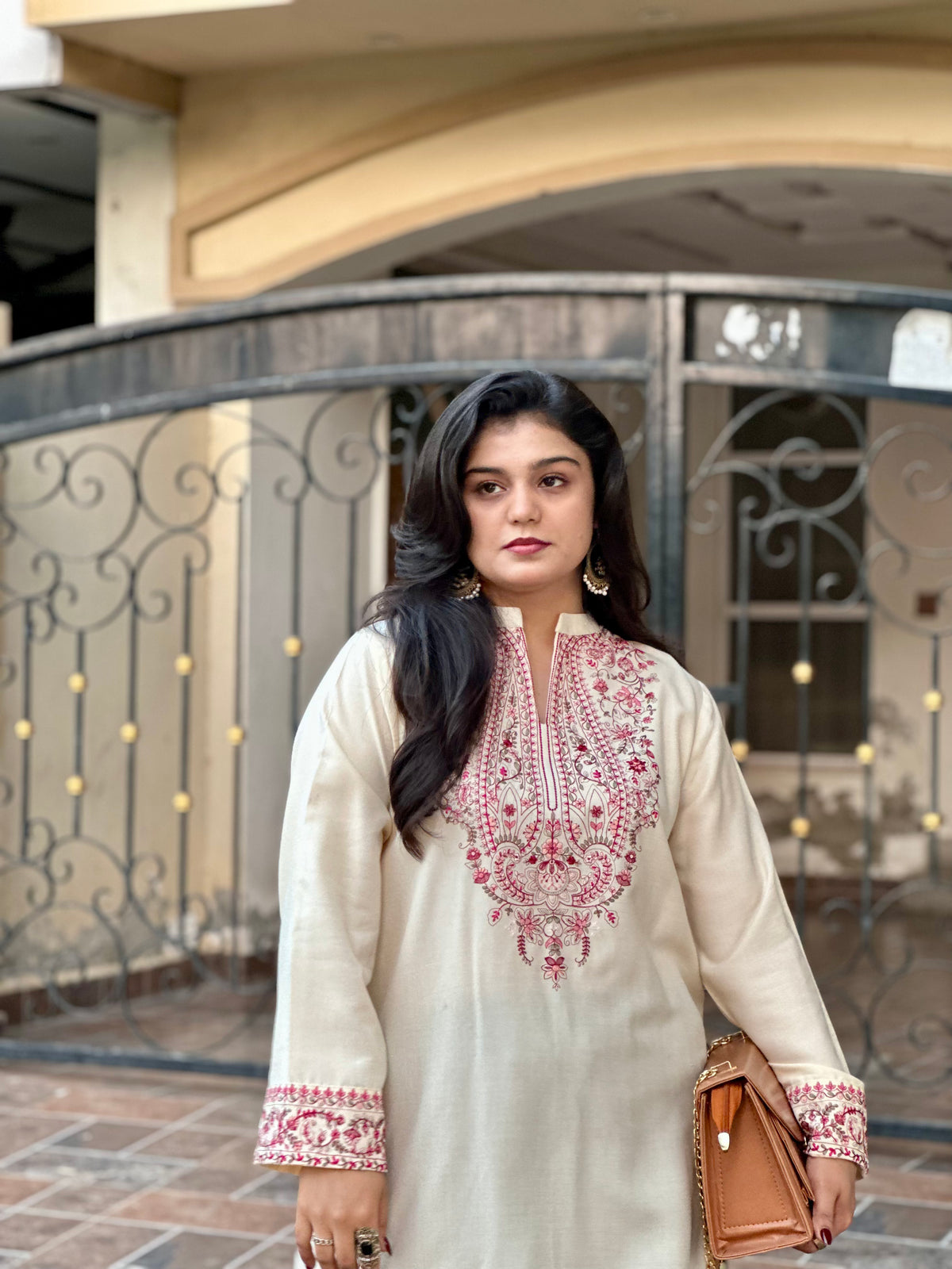 Sahibas by Mirza