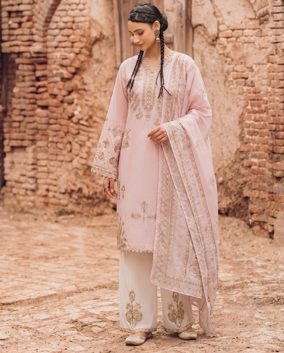 Sahibas by Mirza