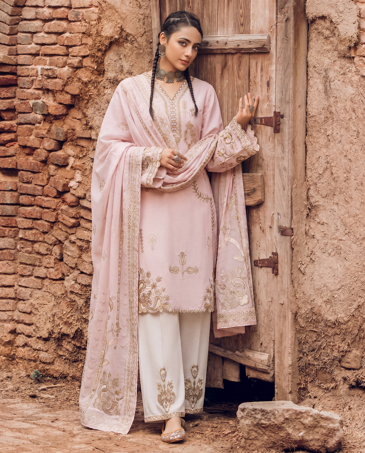 Sahibas by Mirza