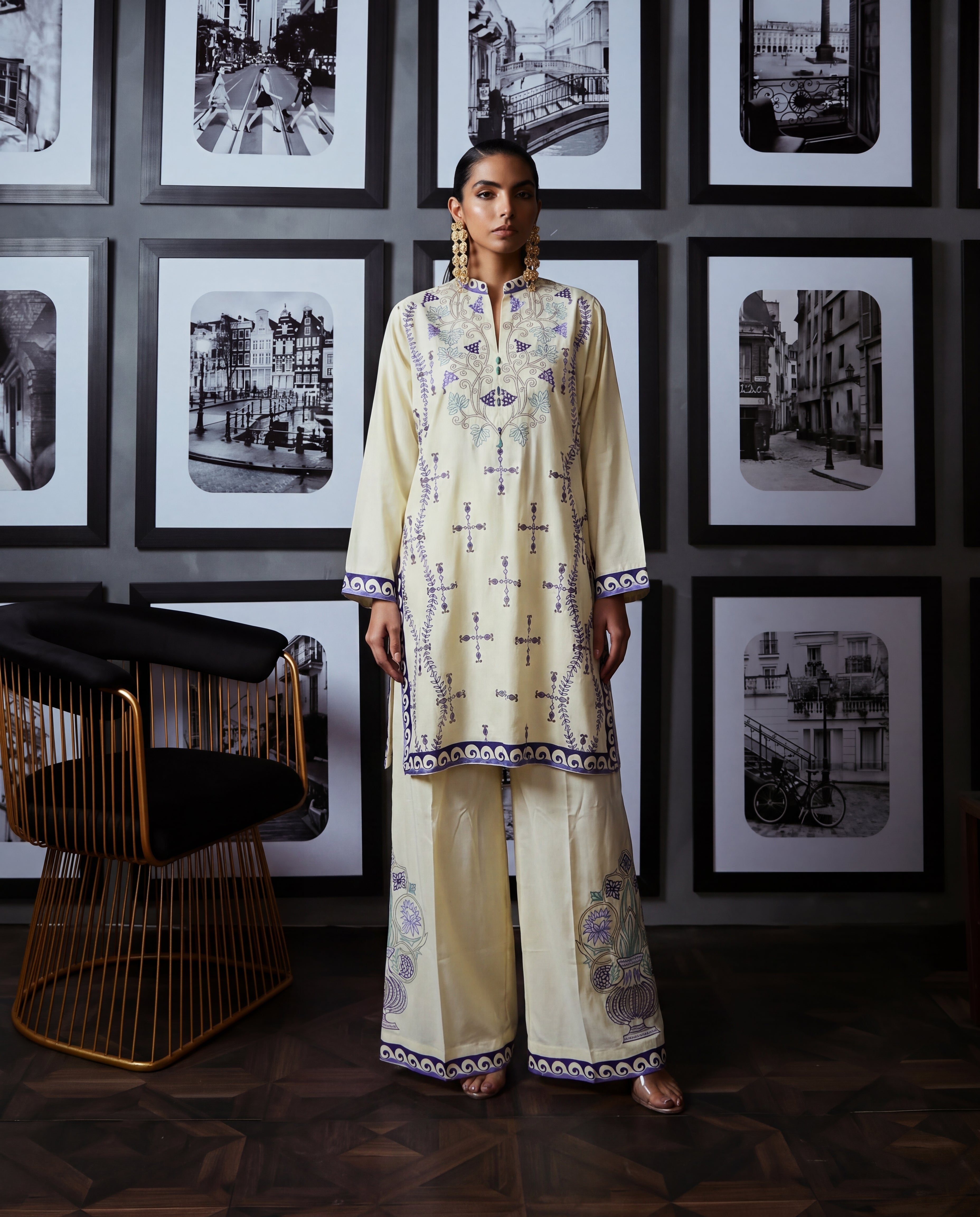 Sahibas by Mirza