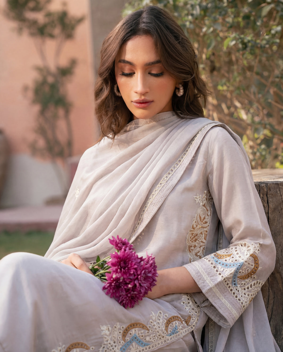 Sahibas by Mirza