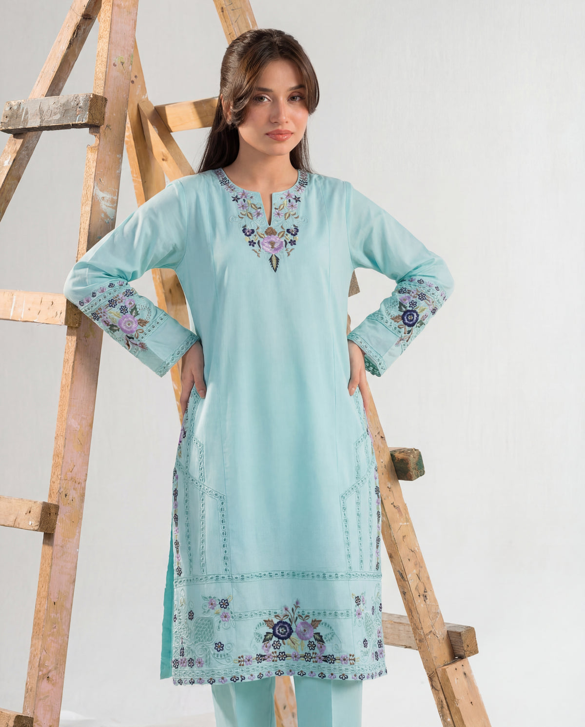 Sahibas by Mirza