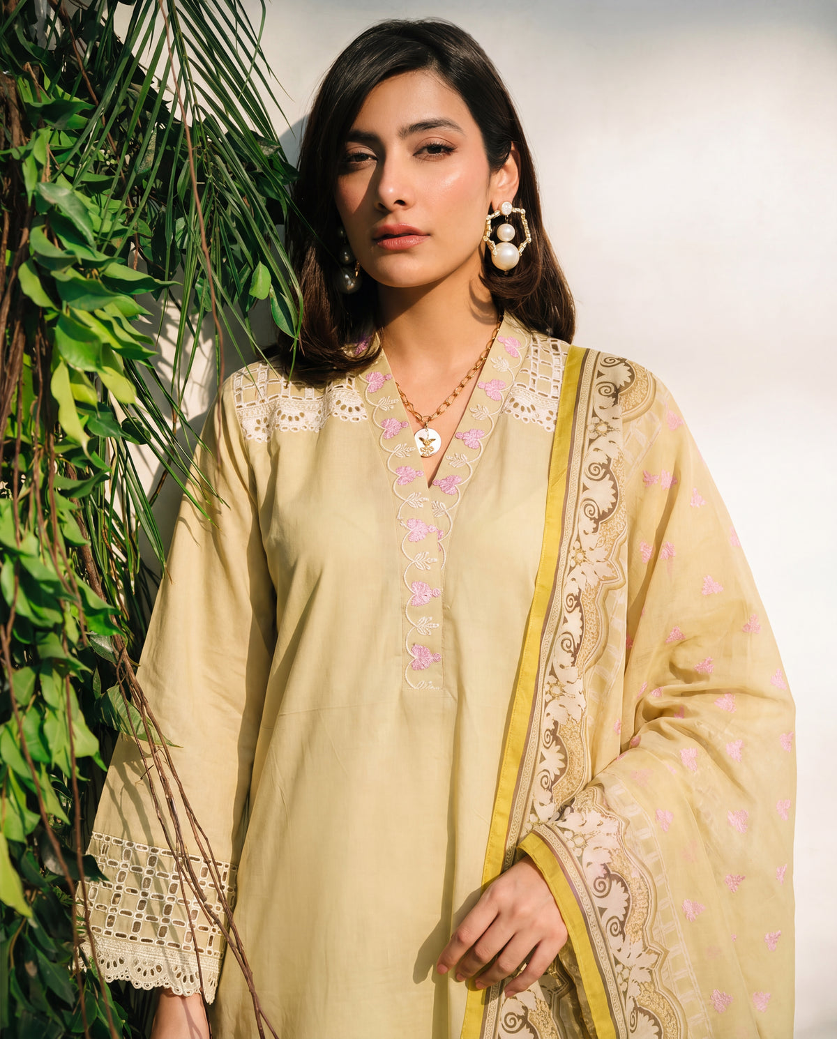 Sahibas by Mirza