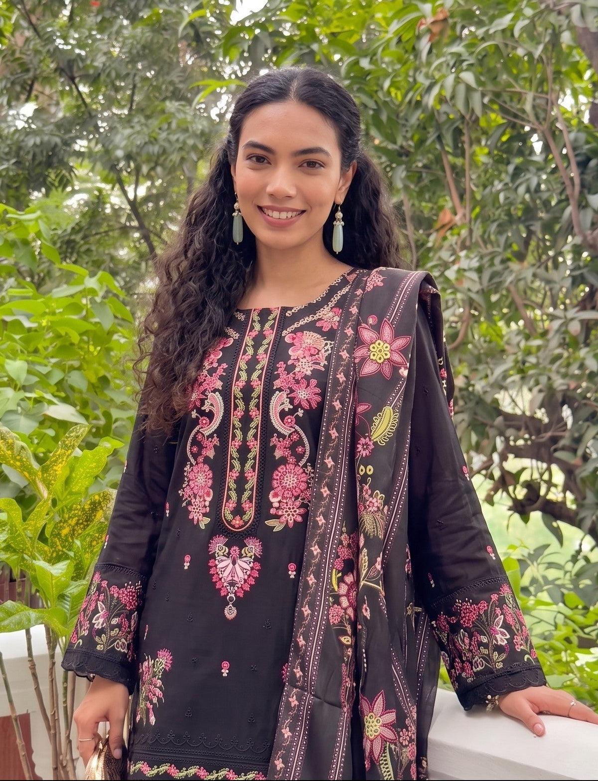 Sahibas by Mirza