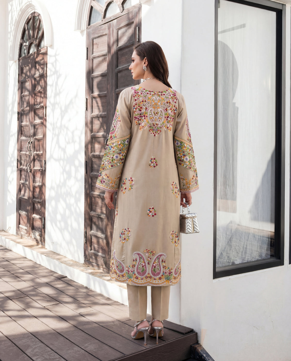 Sahibas by Mirza