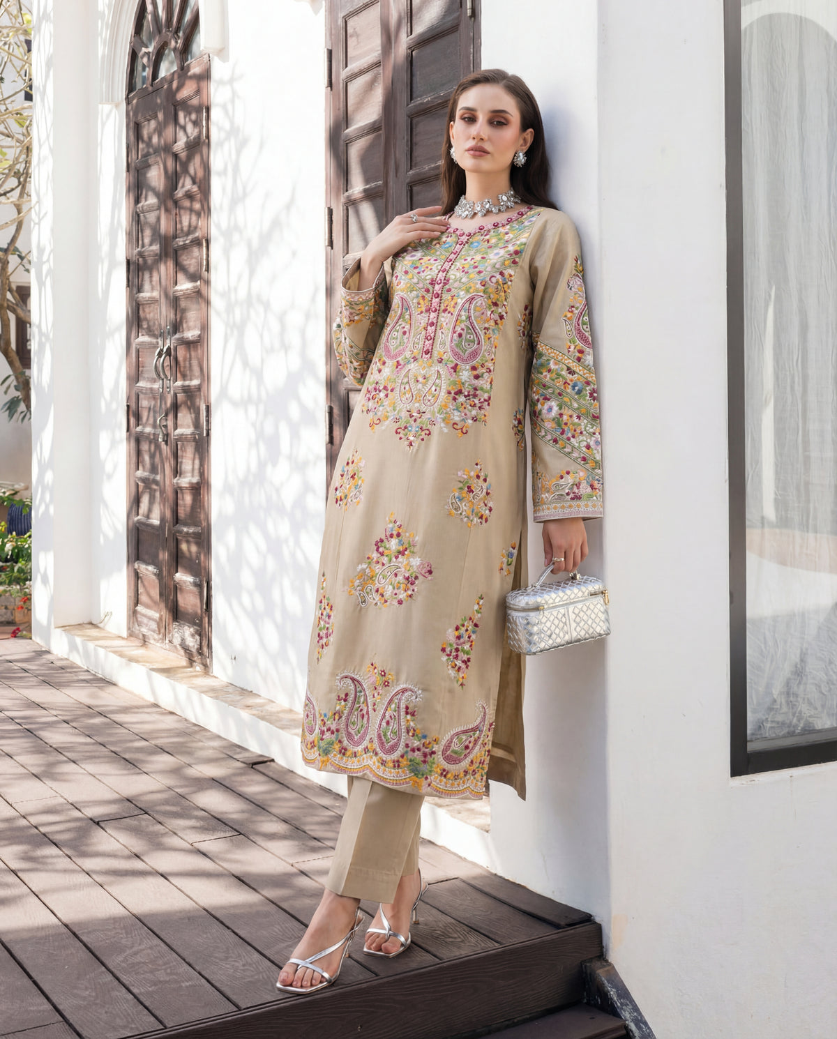 Sahibas by Mirza