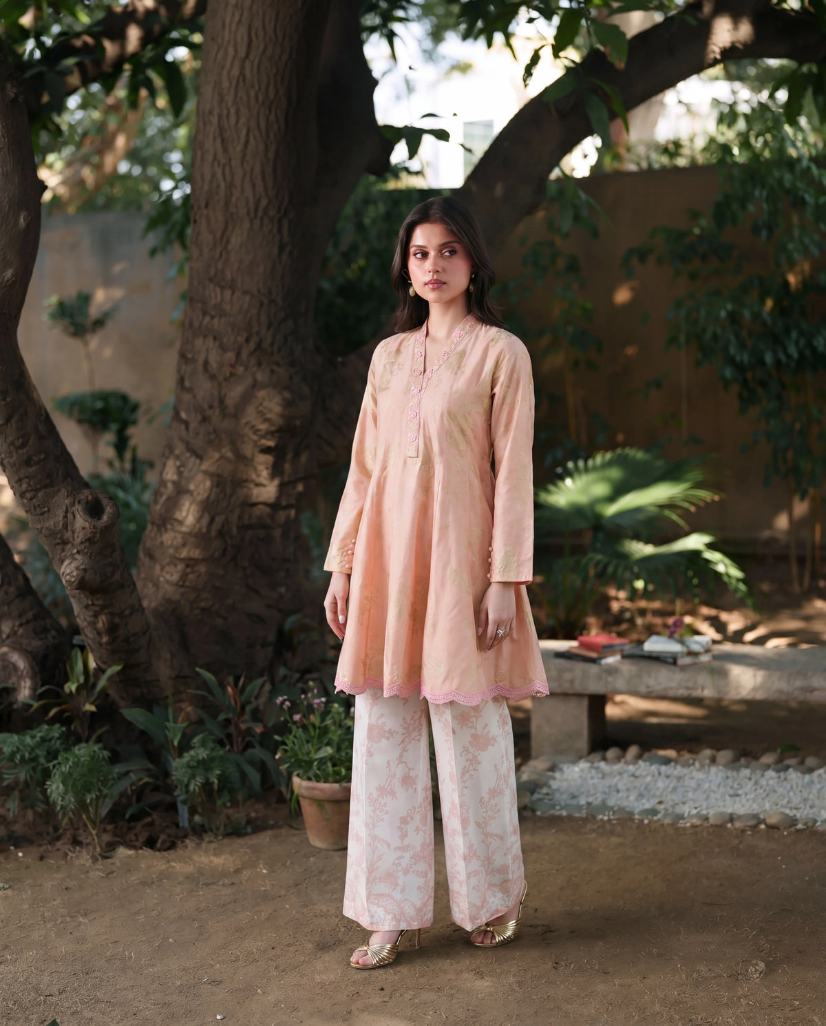 Sahibas by Mirza