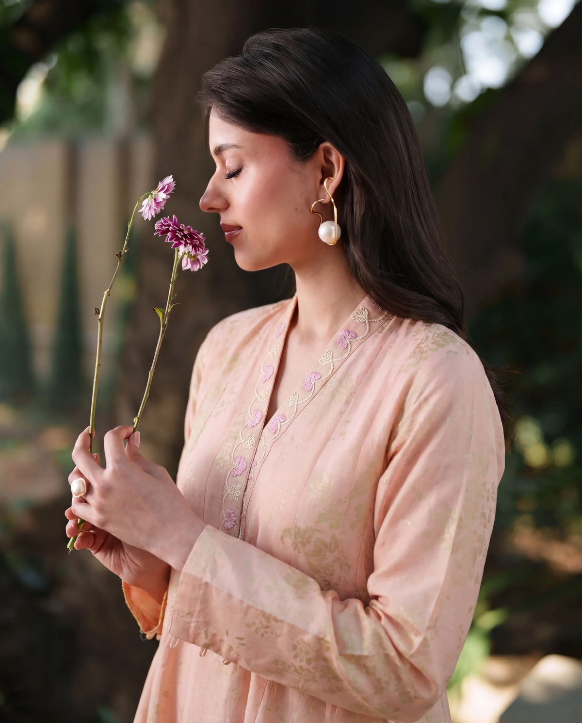 Sahibas by Mirza