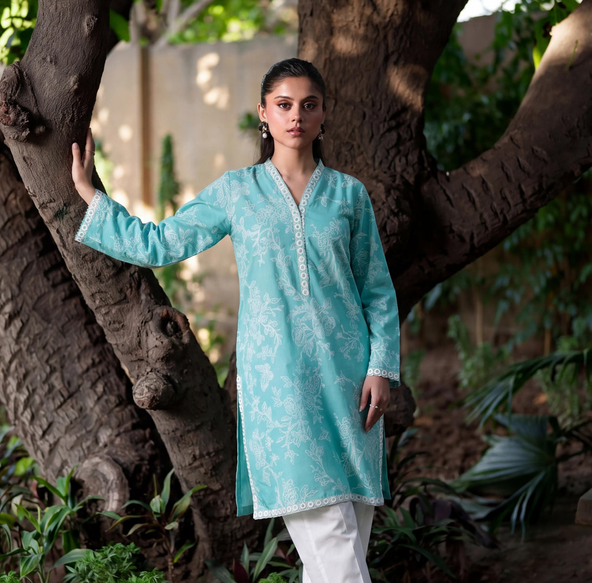 Sahibas by Mirza