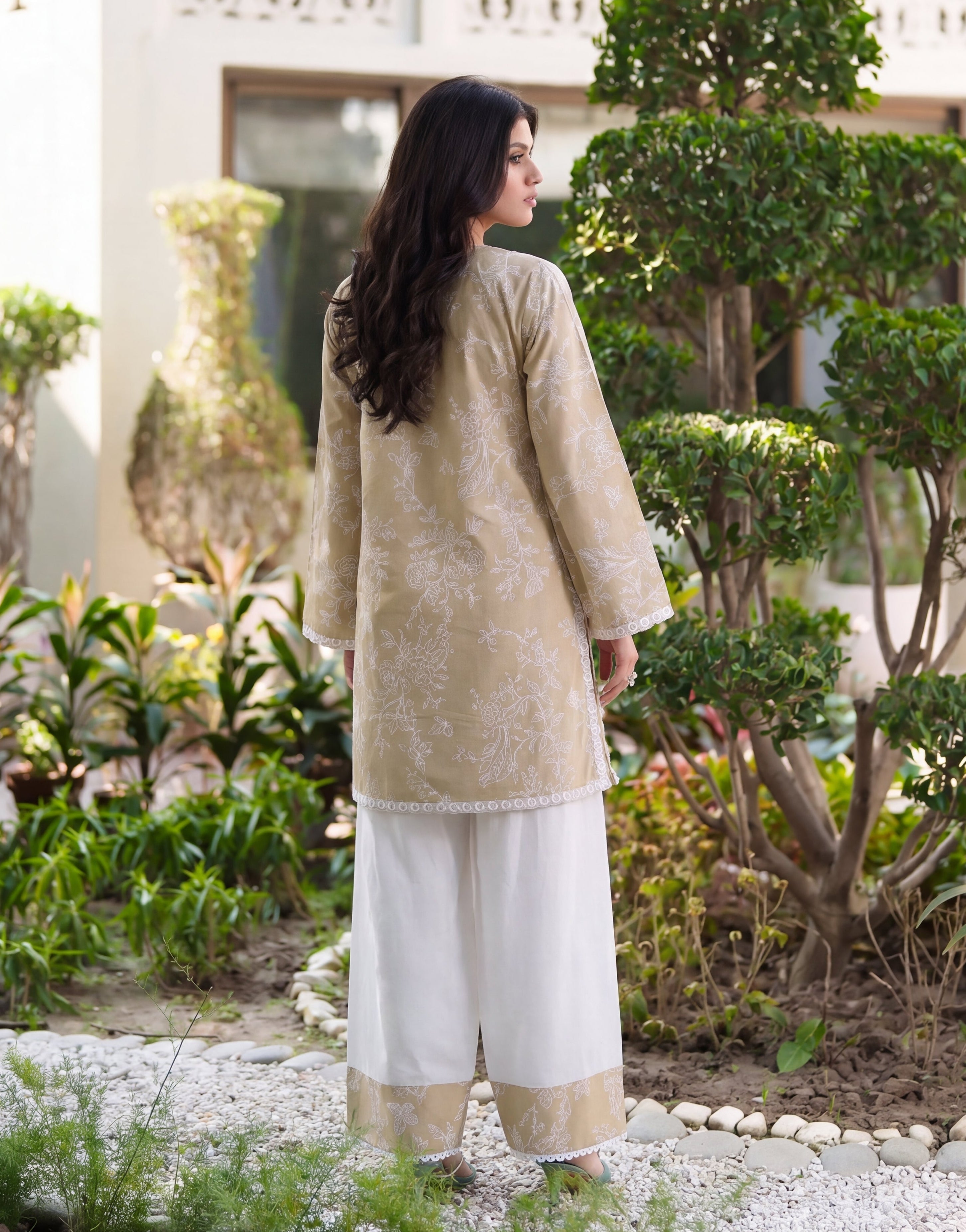 Sahibas by Mirza
