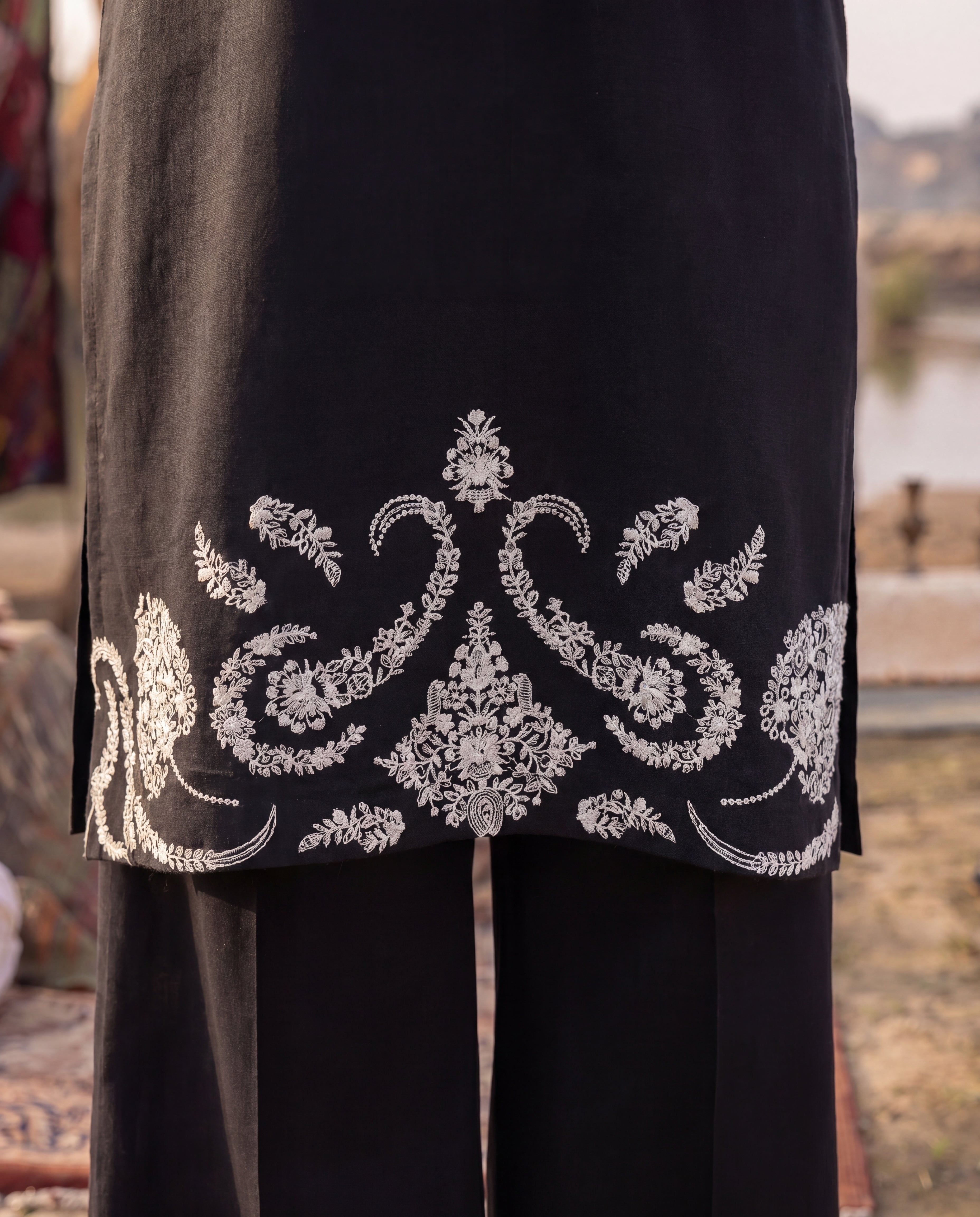 Sahibas by Mirza