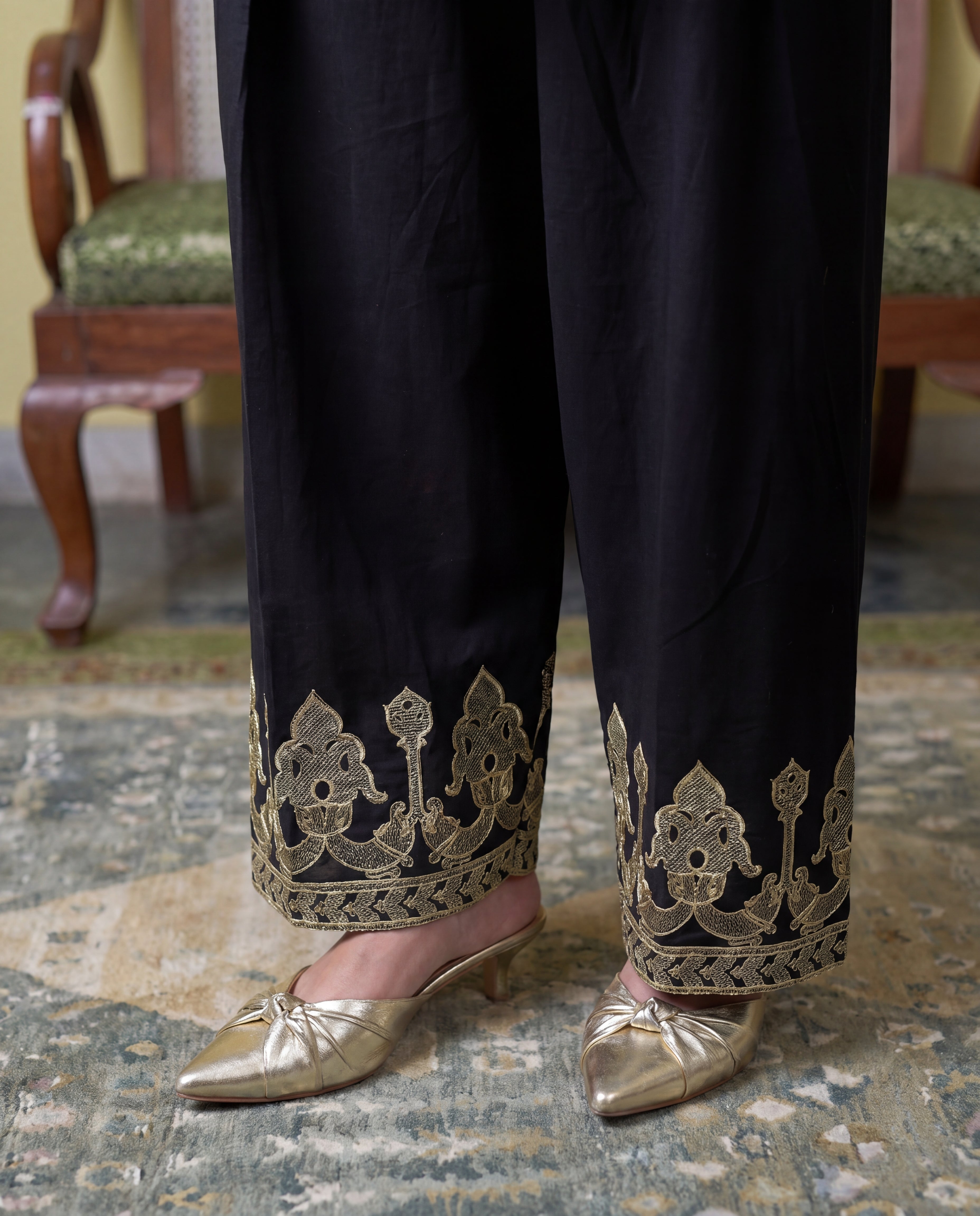 Sahibas by Mirza
