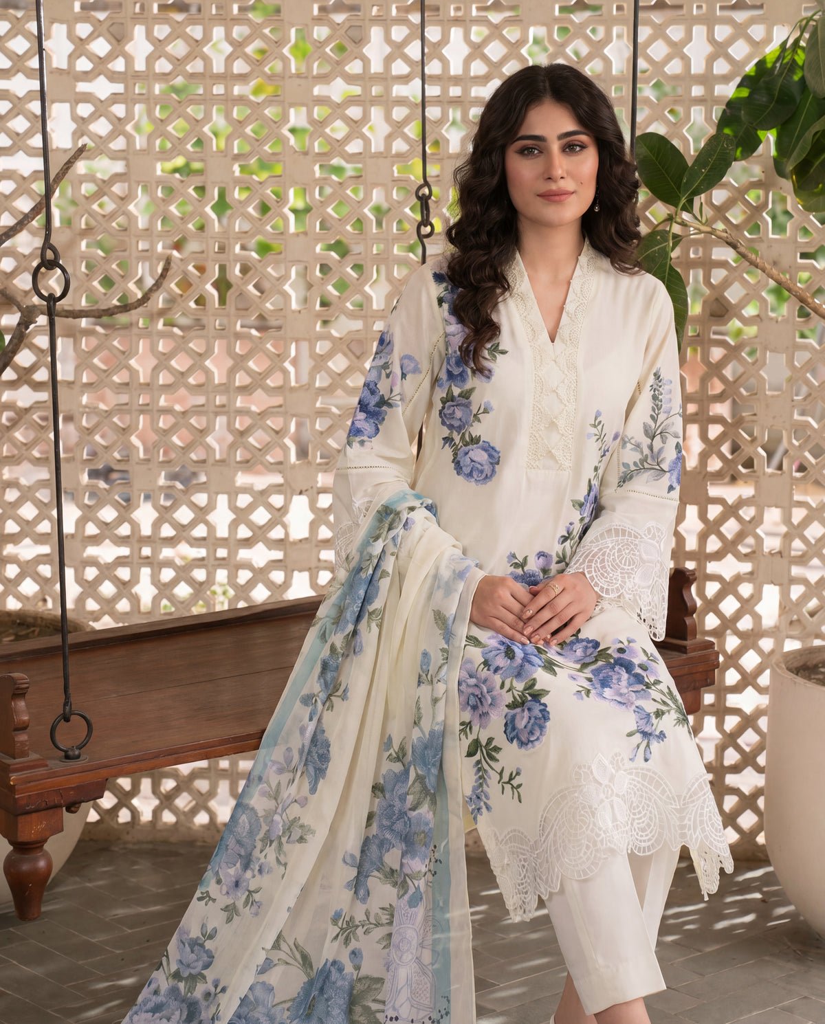 Sahibas by Mirza