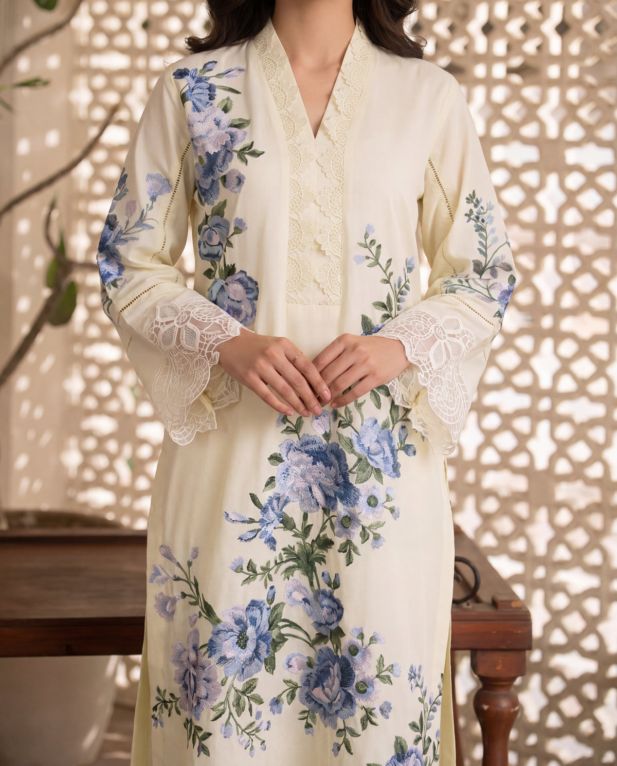 Sahibas by Mirza