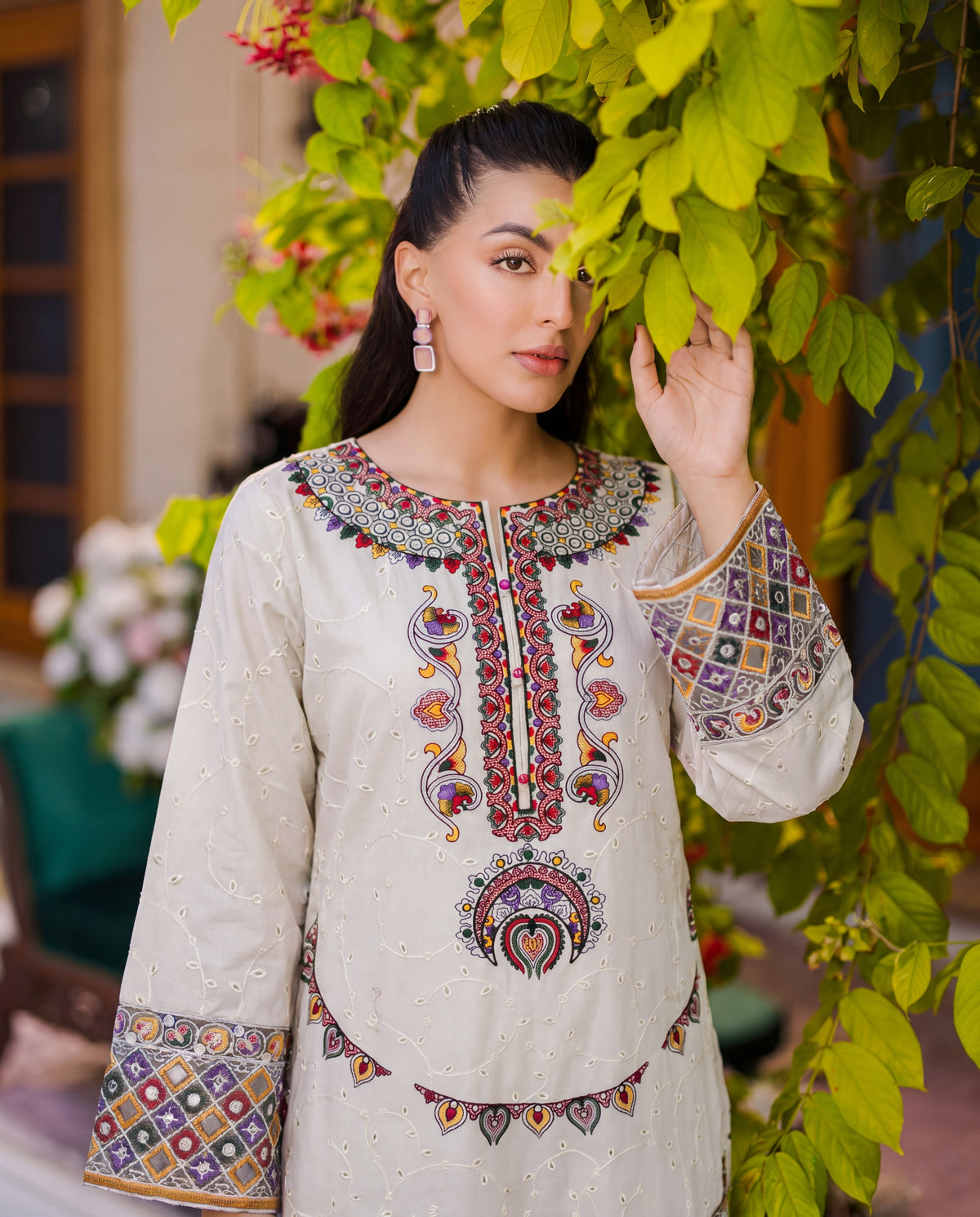 Sahibas by Mirza