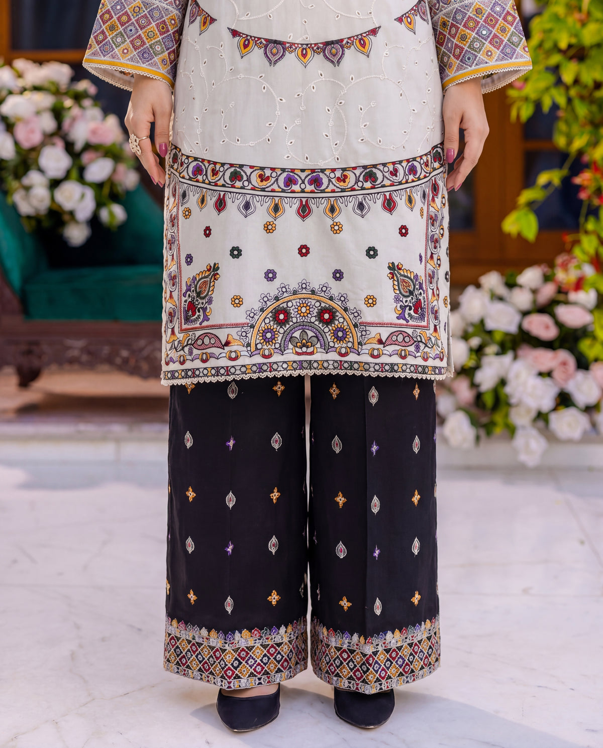 Sahibas by Mirza